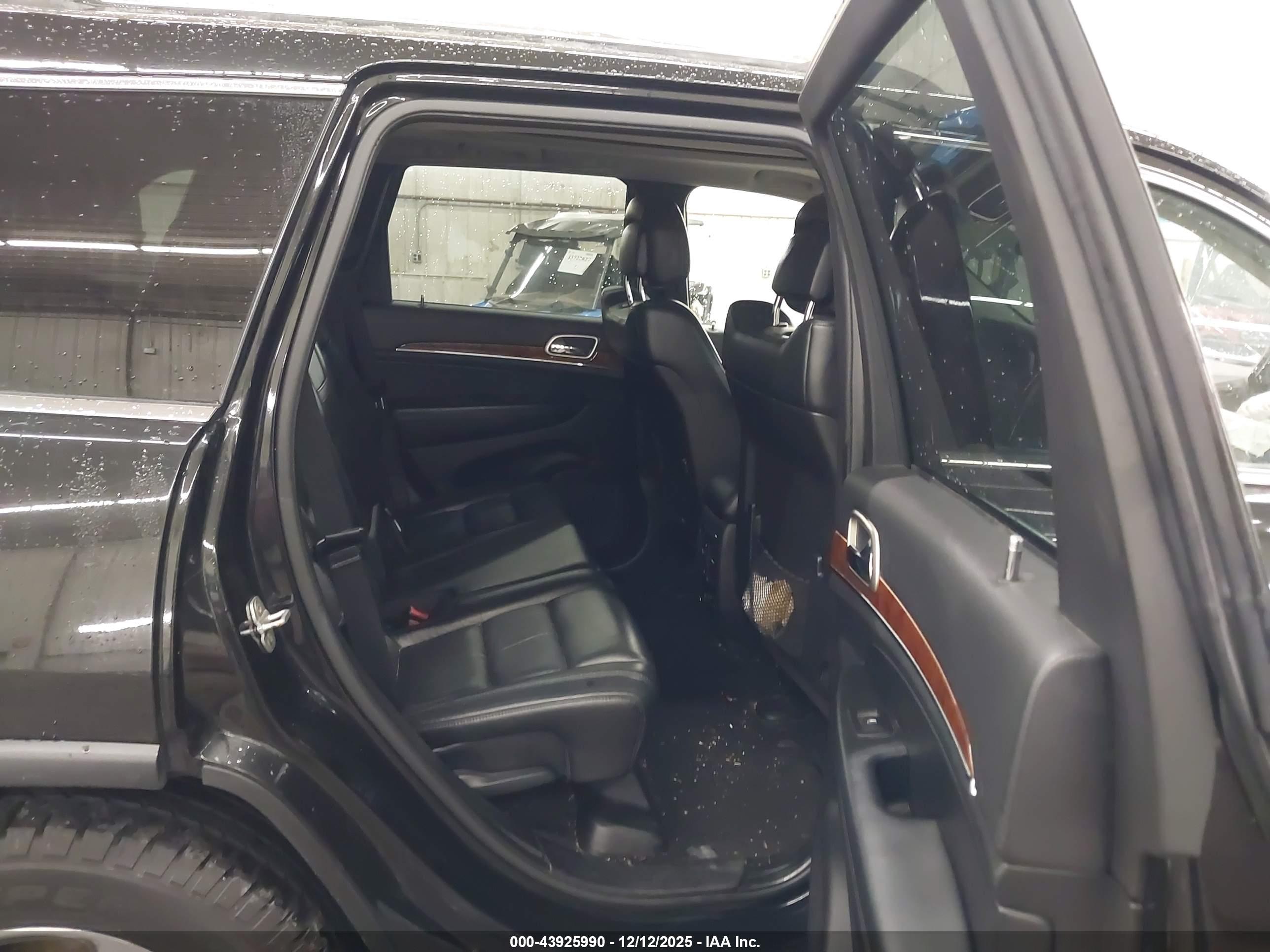 JEEP GRAND image 8