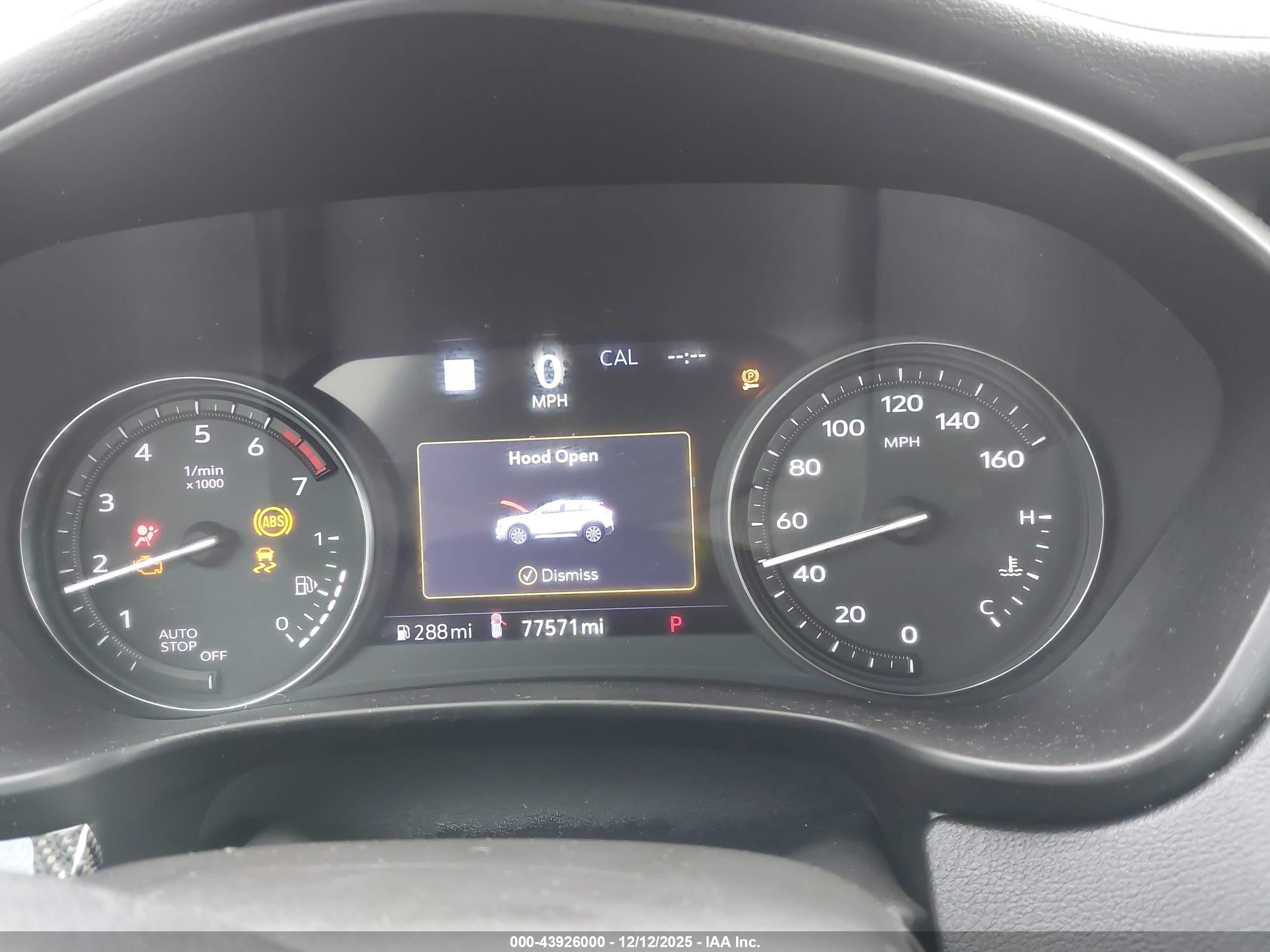 CADILLAC XT4 image 7