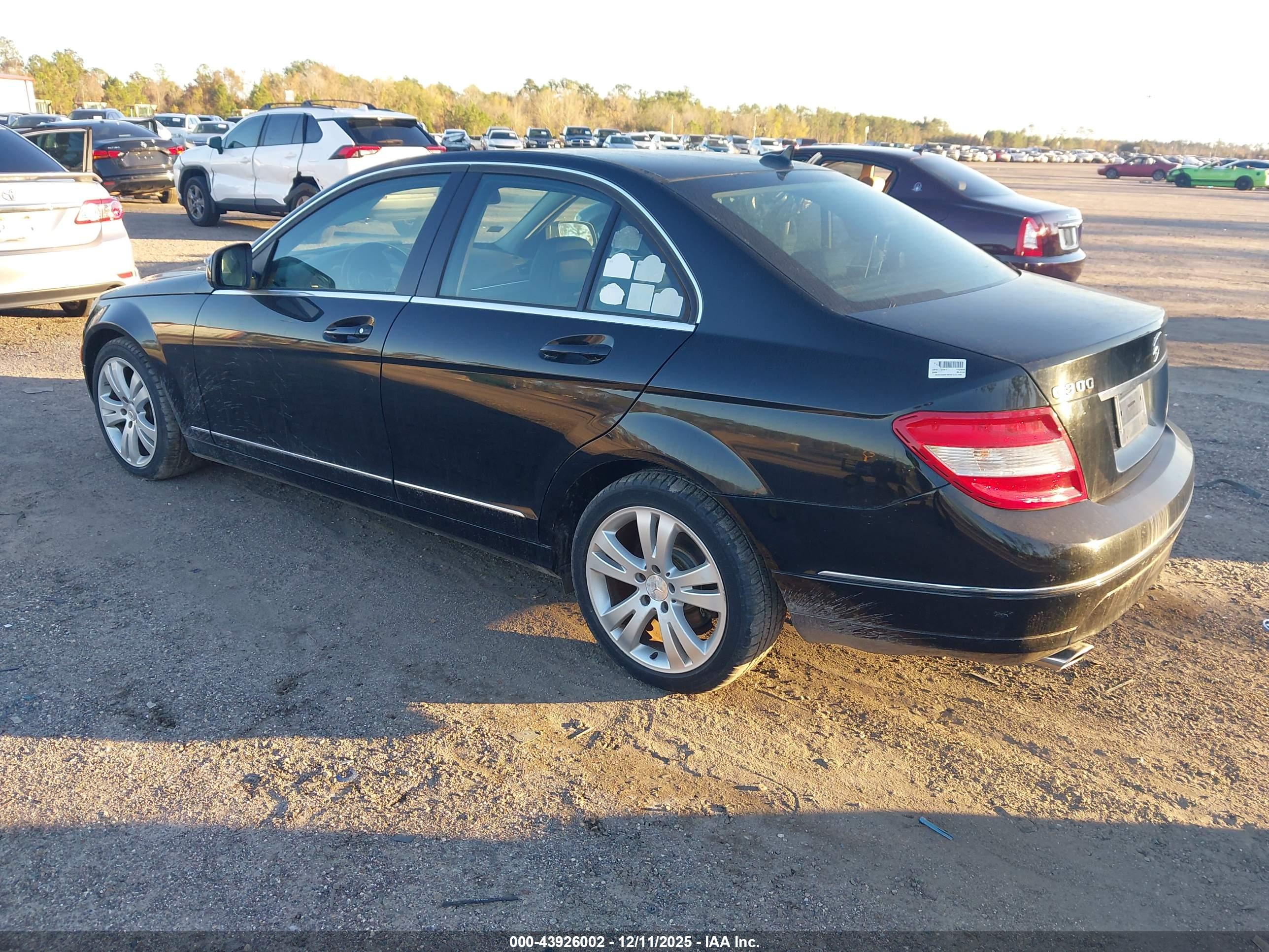 MERCEDES-BENZ C image 3