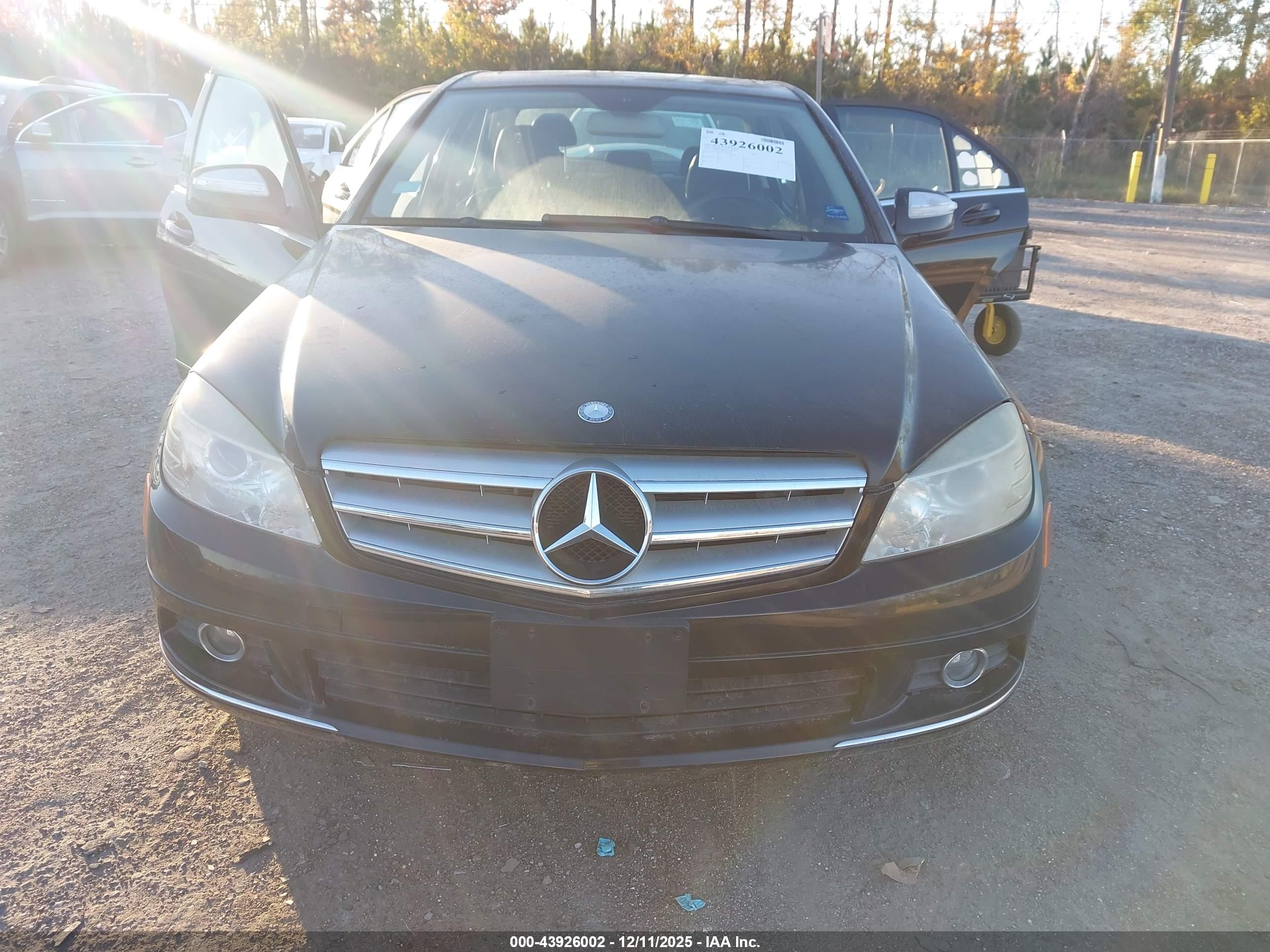 MERCEDES-BENZ C image 6