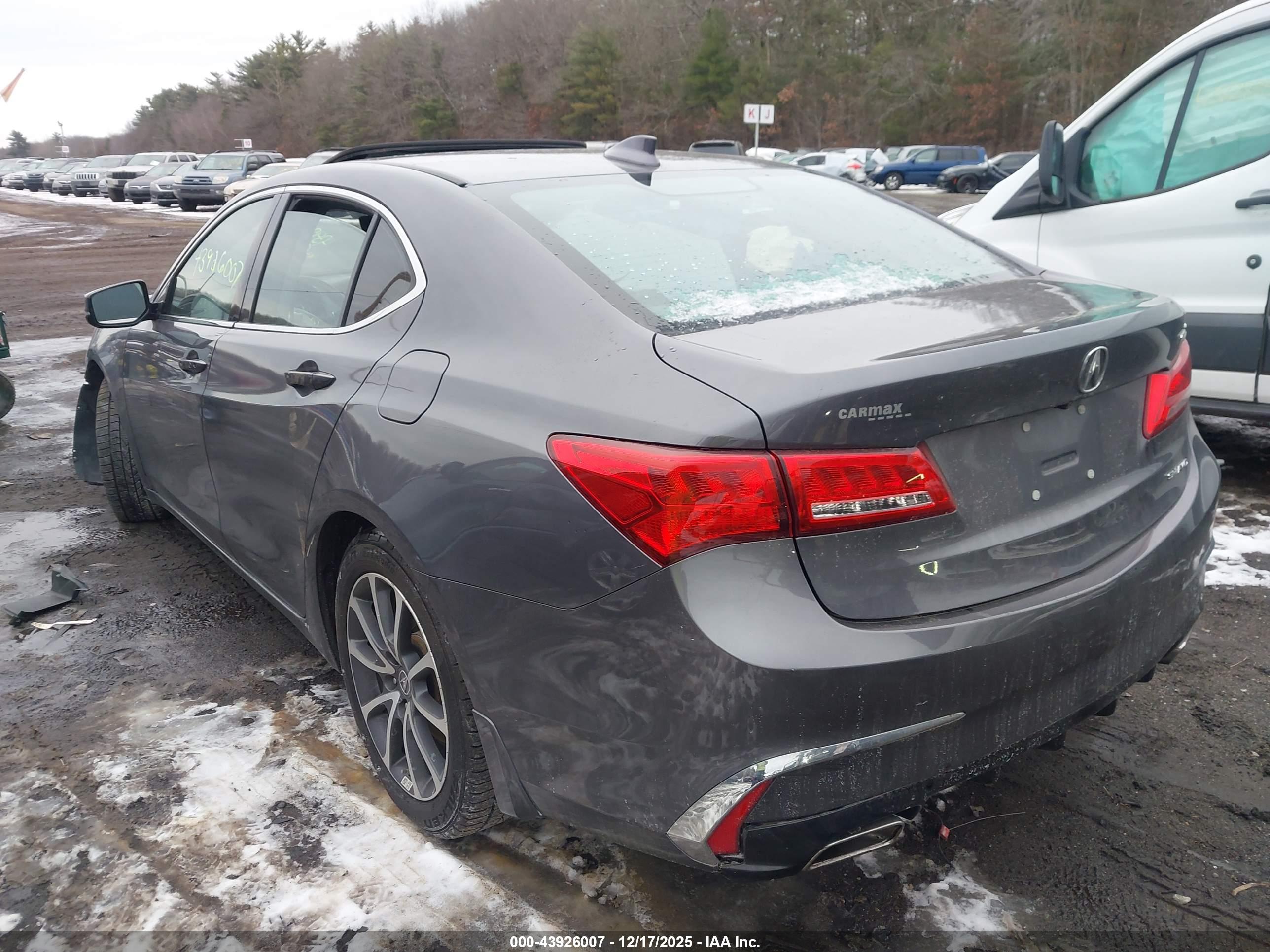 ACURA TLX image 3
