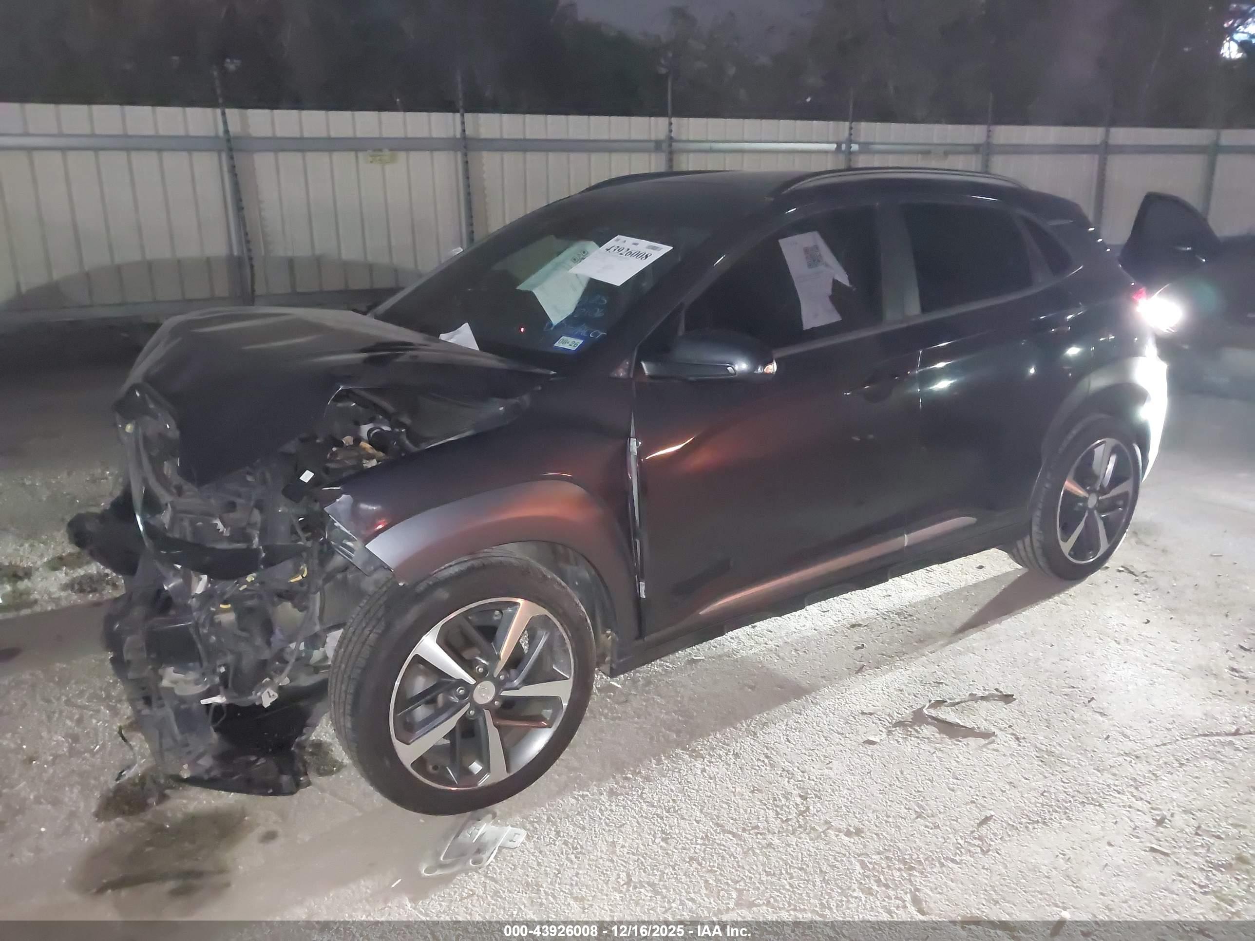 HYUNDAI KONA image 2