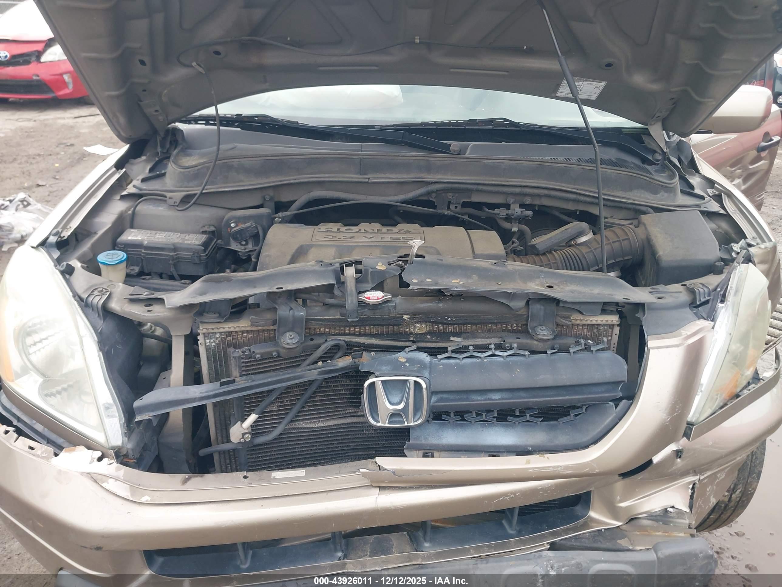 HONDA PILOT image 10