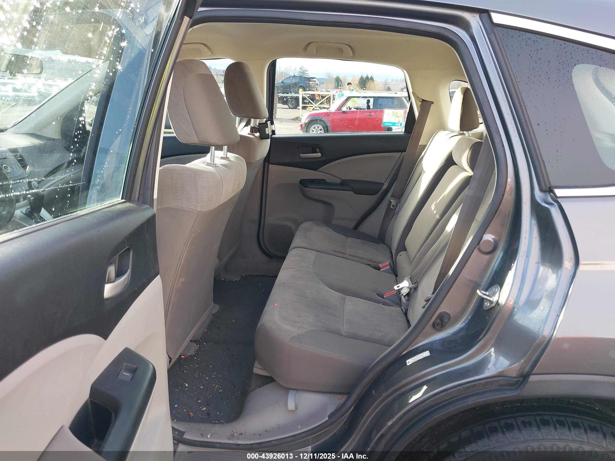 HONDA CR-V image 8