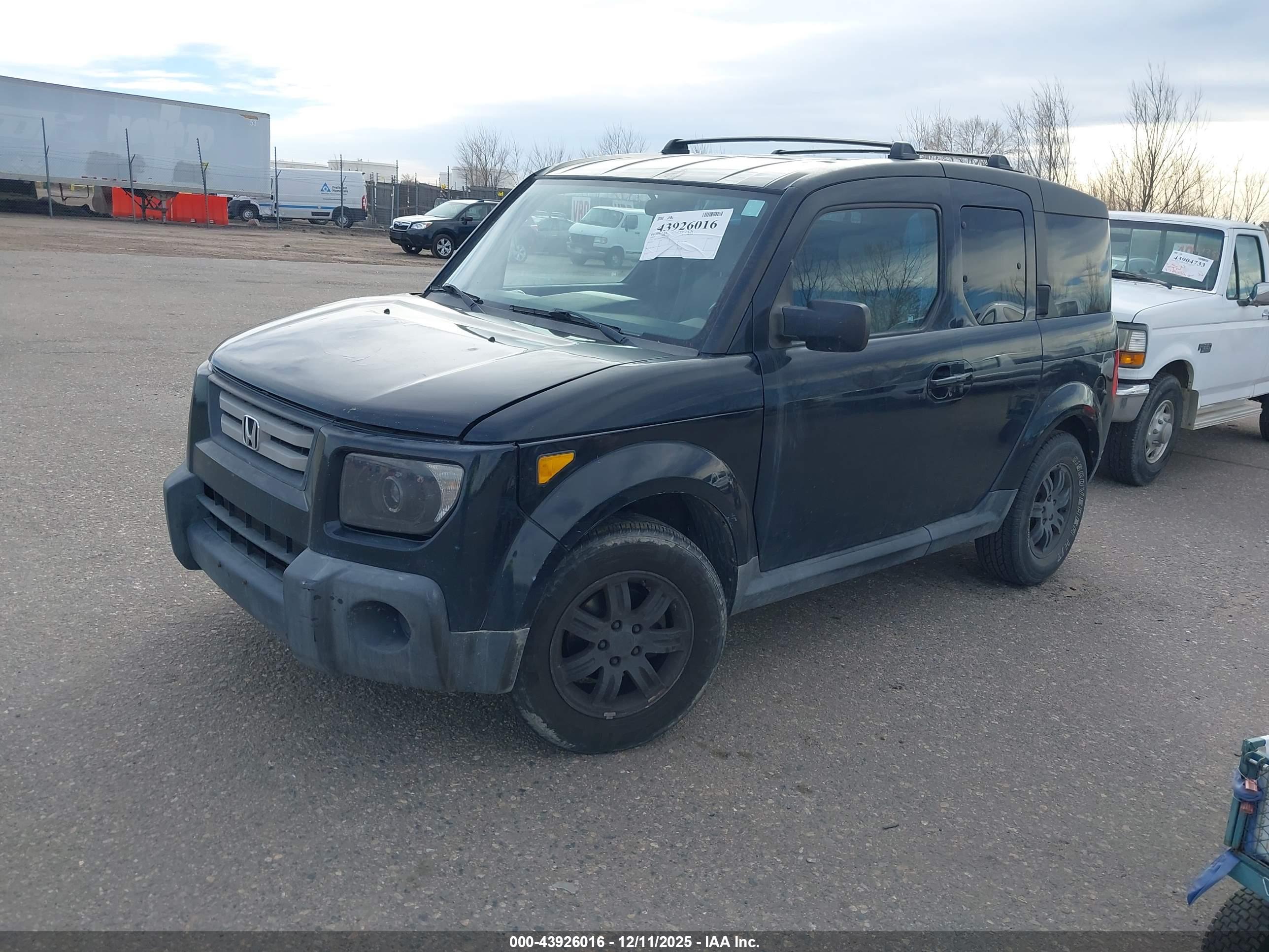 HONDA ELEMENT image 2