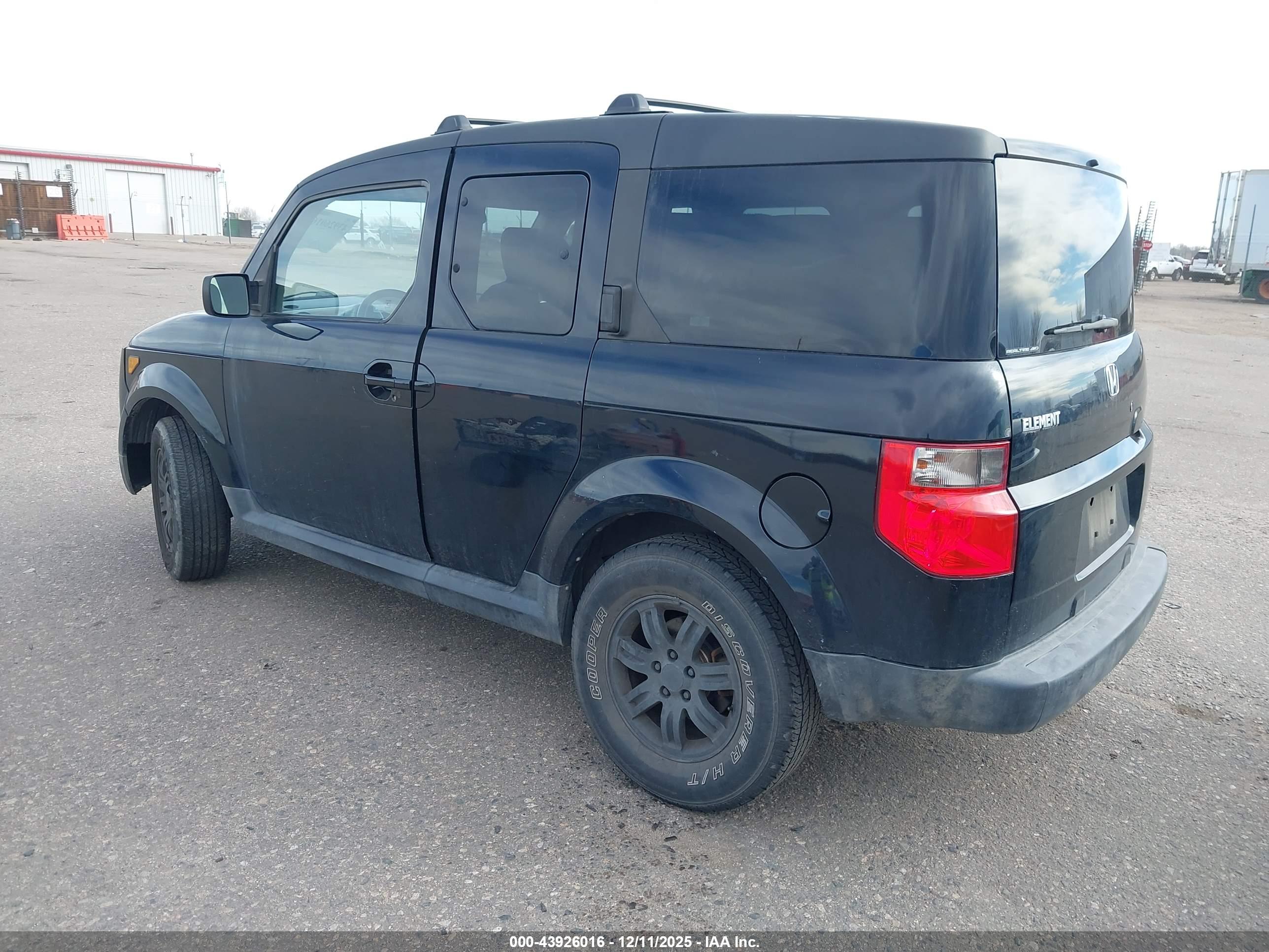 HONDA ELEMENT image 3