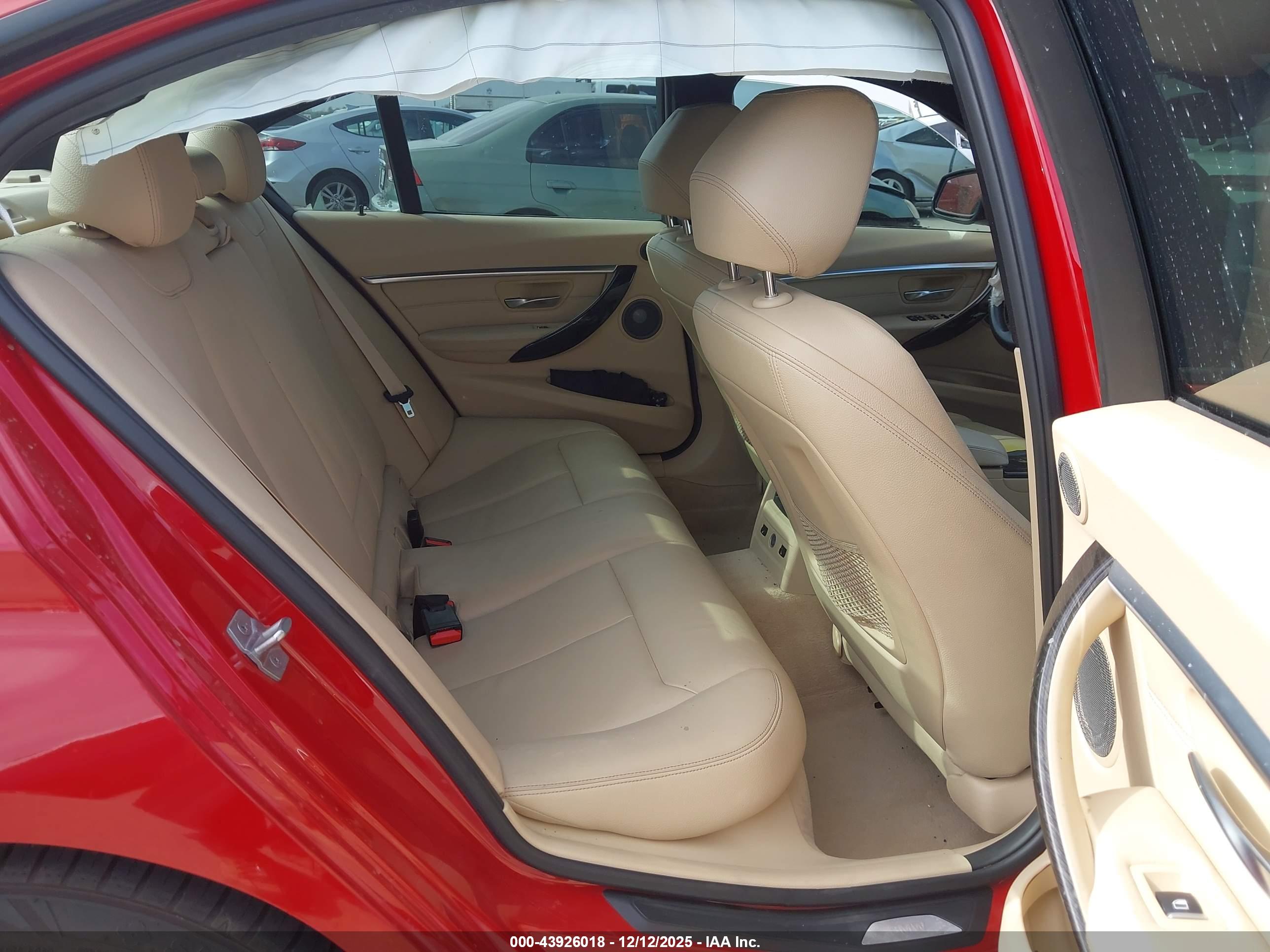 BMW 328I image 8