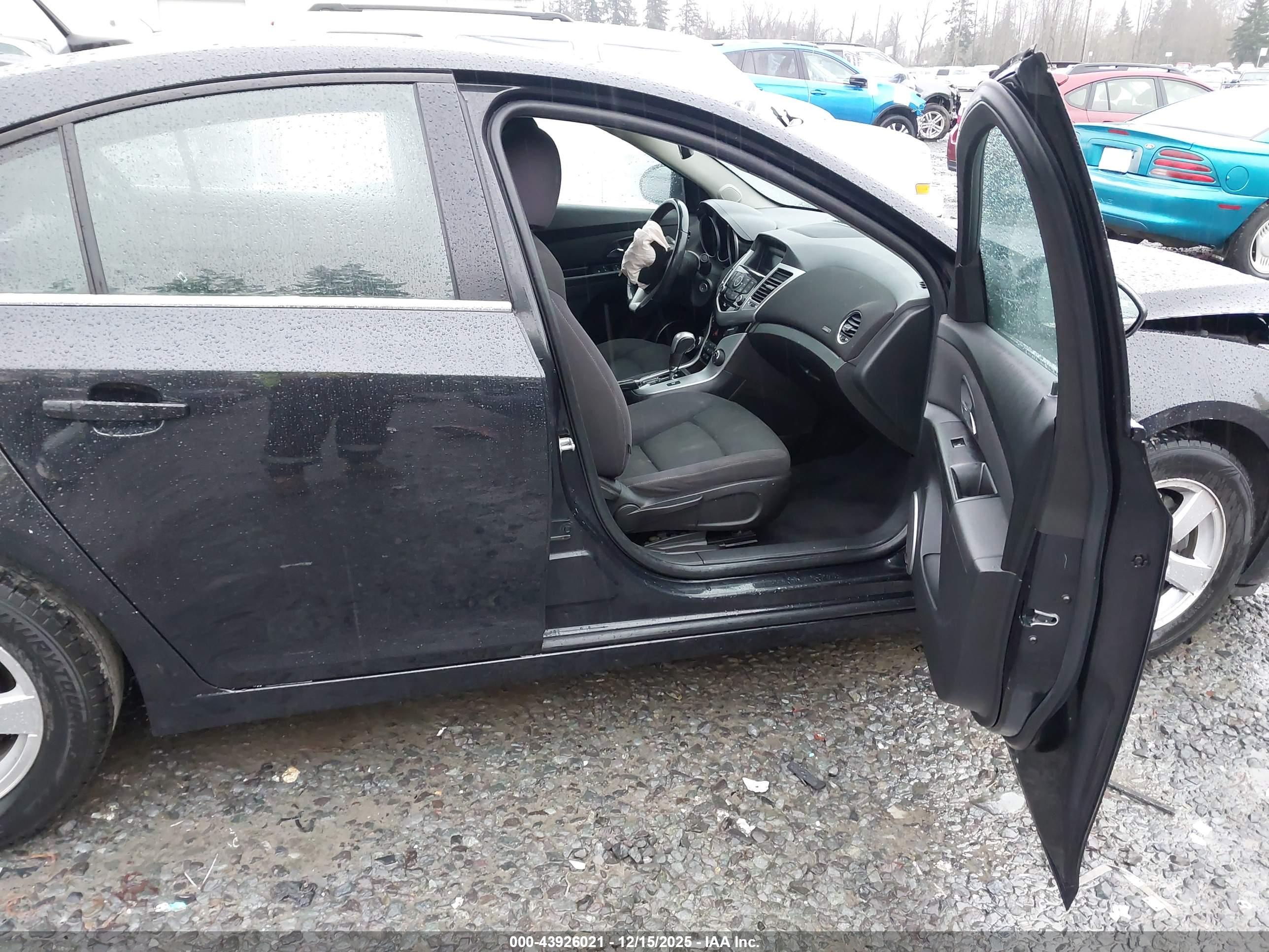 CHEVROLET CRUZE image 5