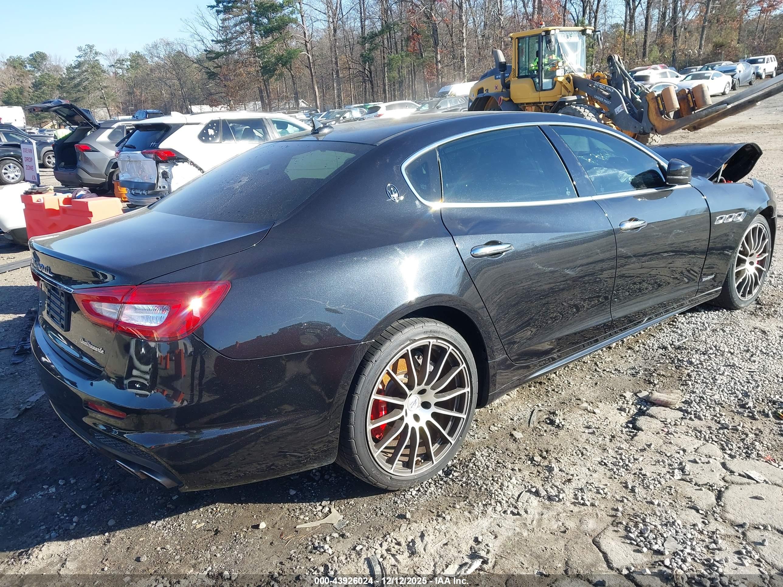 MASERATI QUATTROPORTE image 4