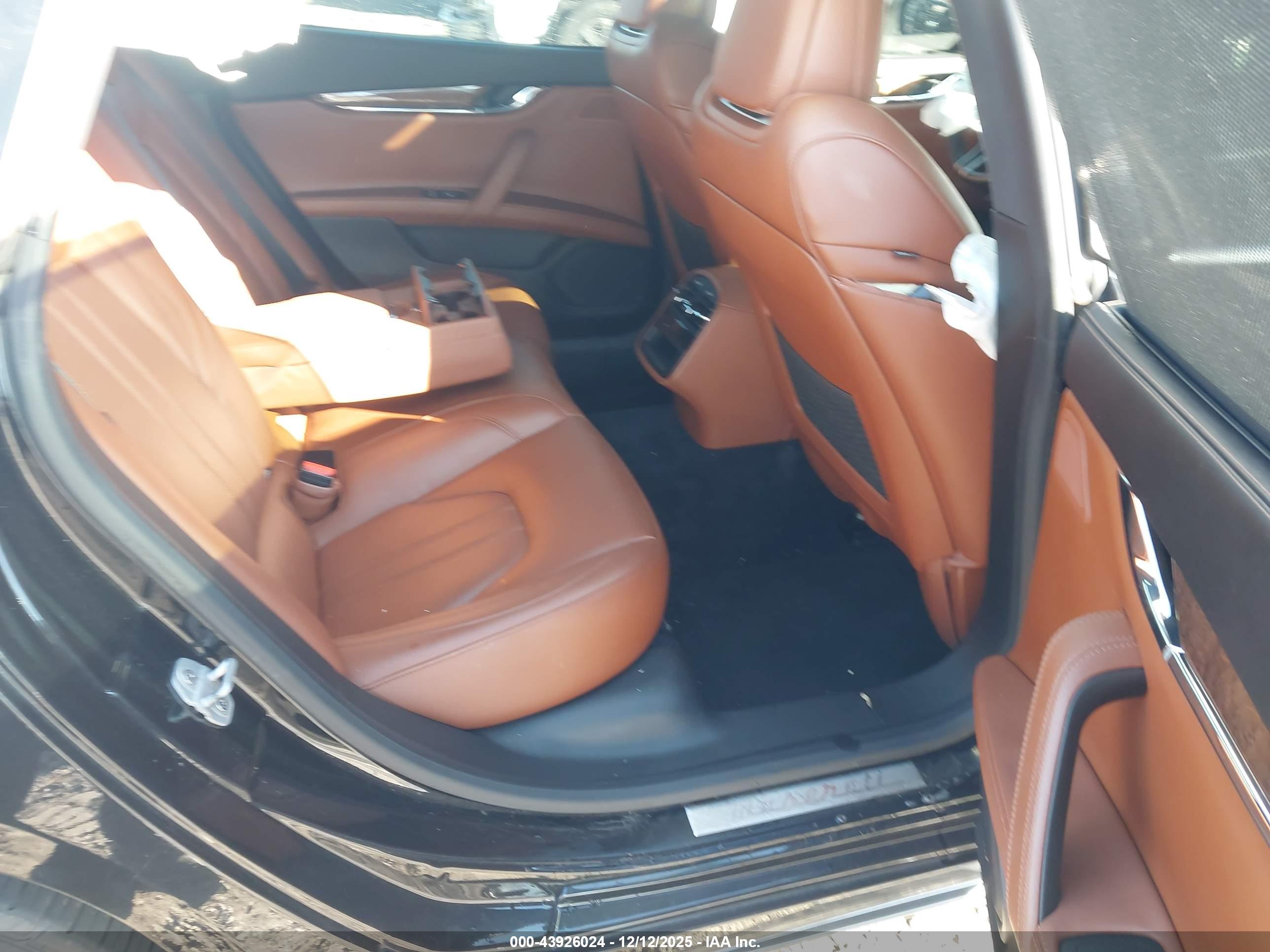MASERATI QUATTROPORTE image 8