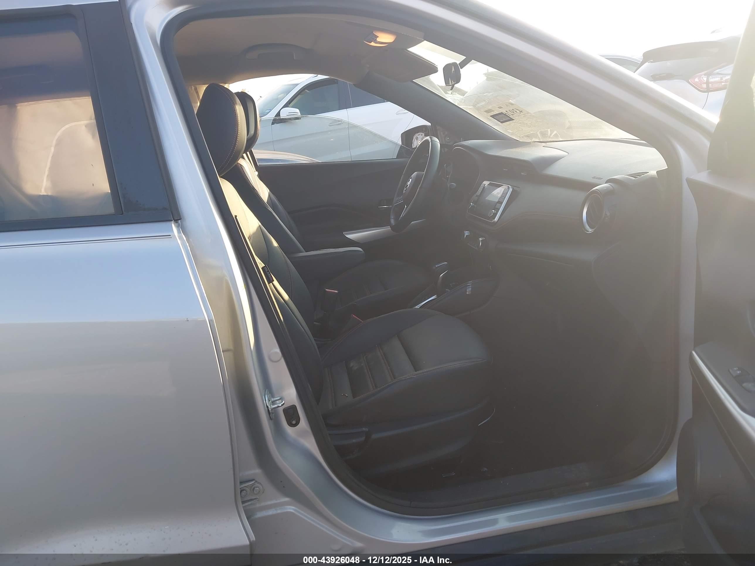 NISSAN KICKS image 5