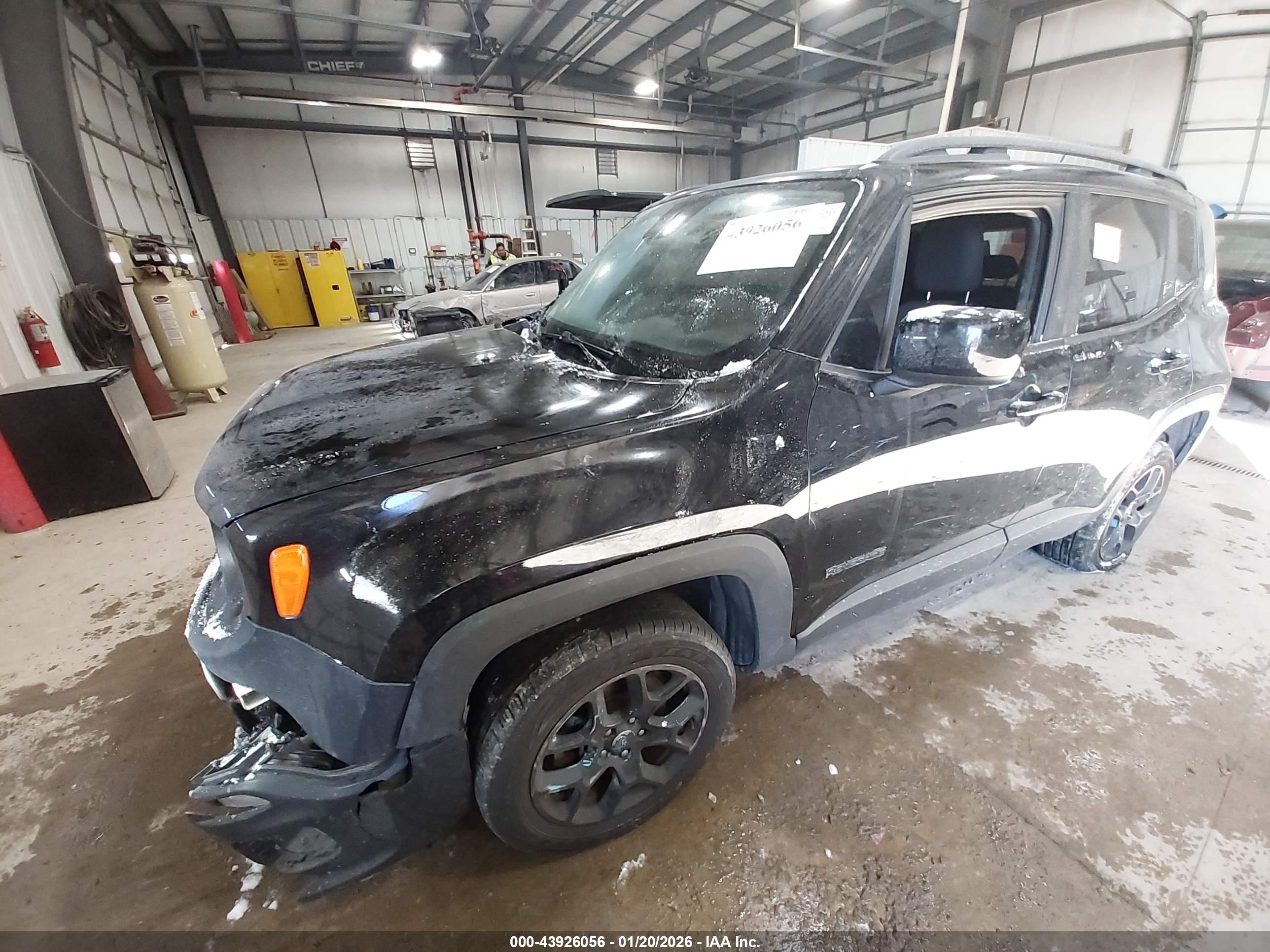 JEEP RENEGADE image 2