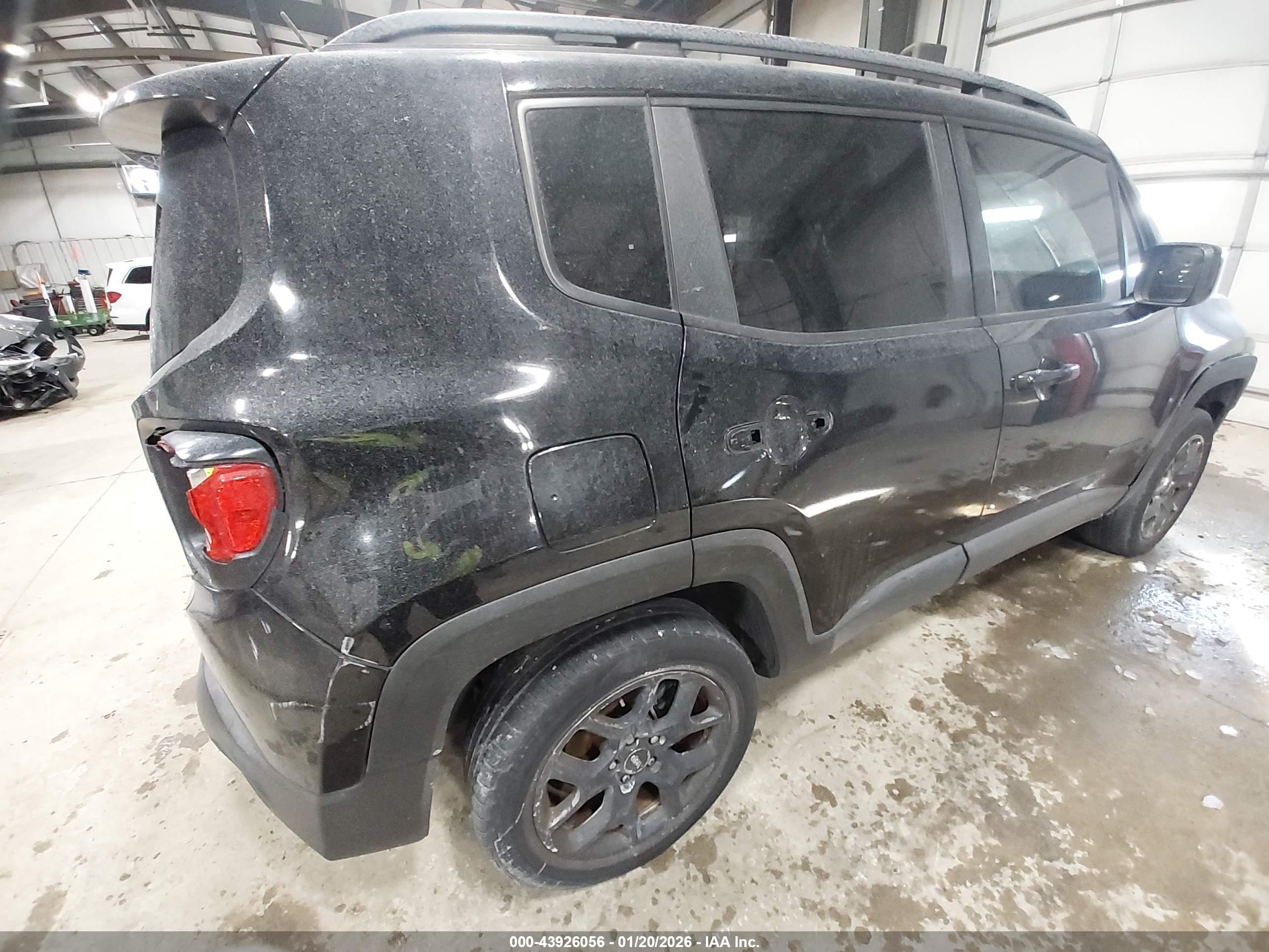 JEEP RENEGADE image 4