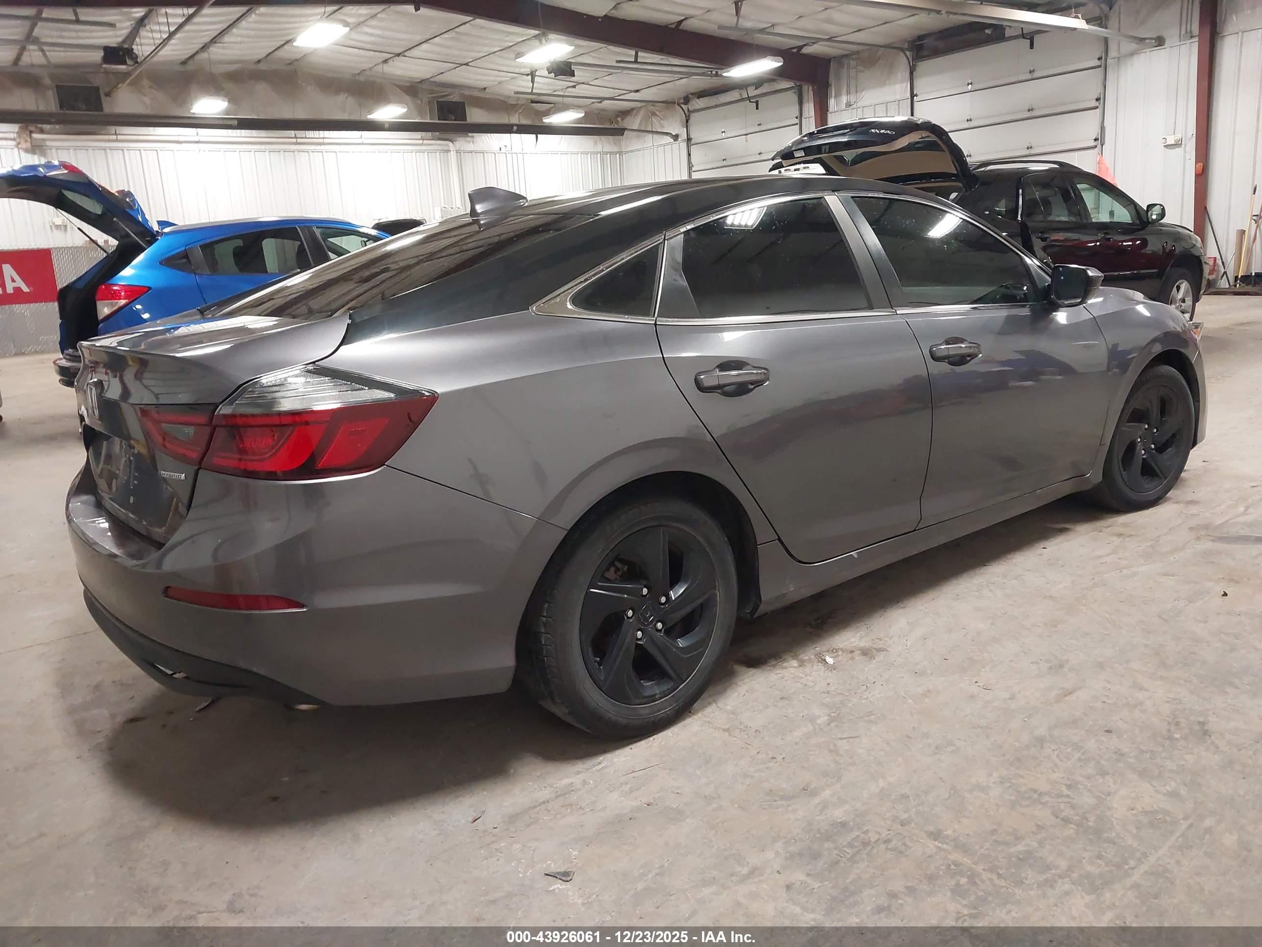 HONDA INSIGHT image 4