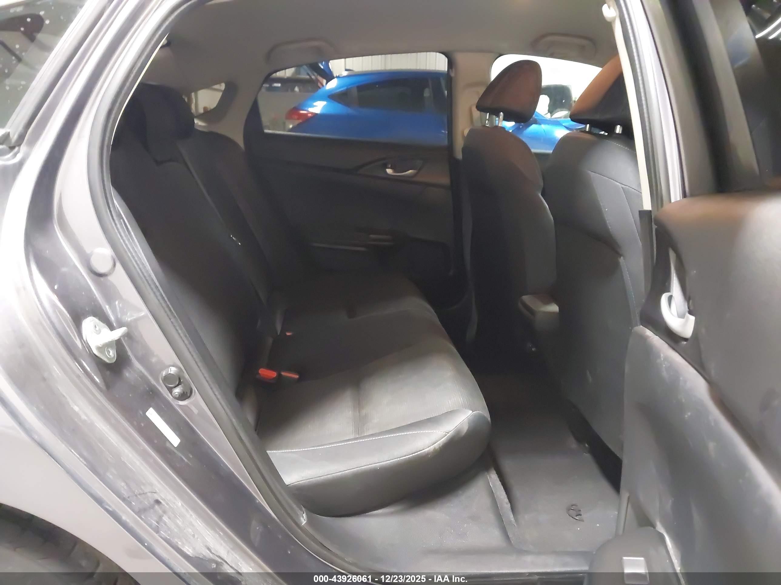 HONDA INSIGHT image 8