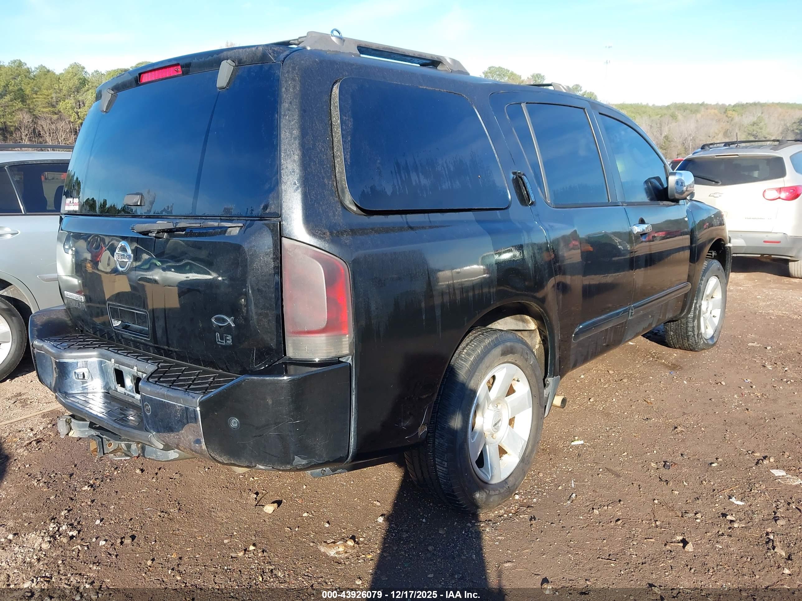 NISSAN PATHFINDER image 4