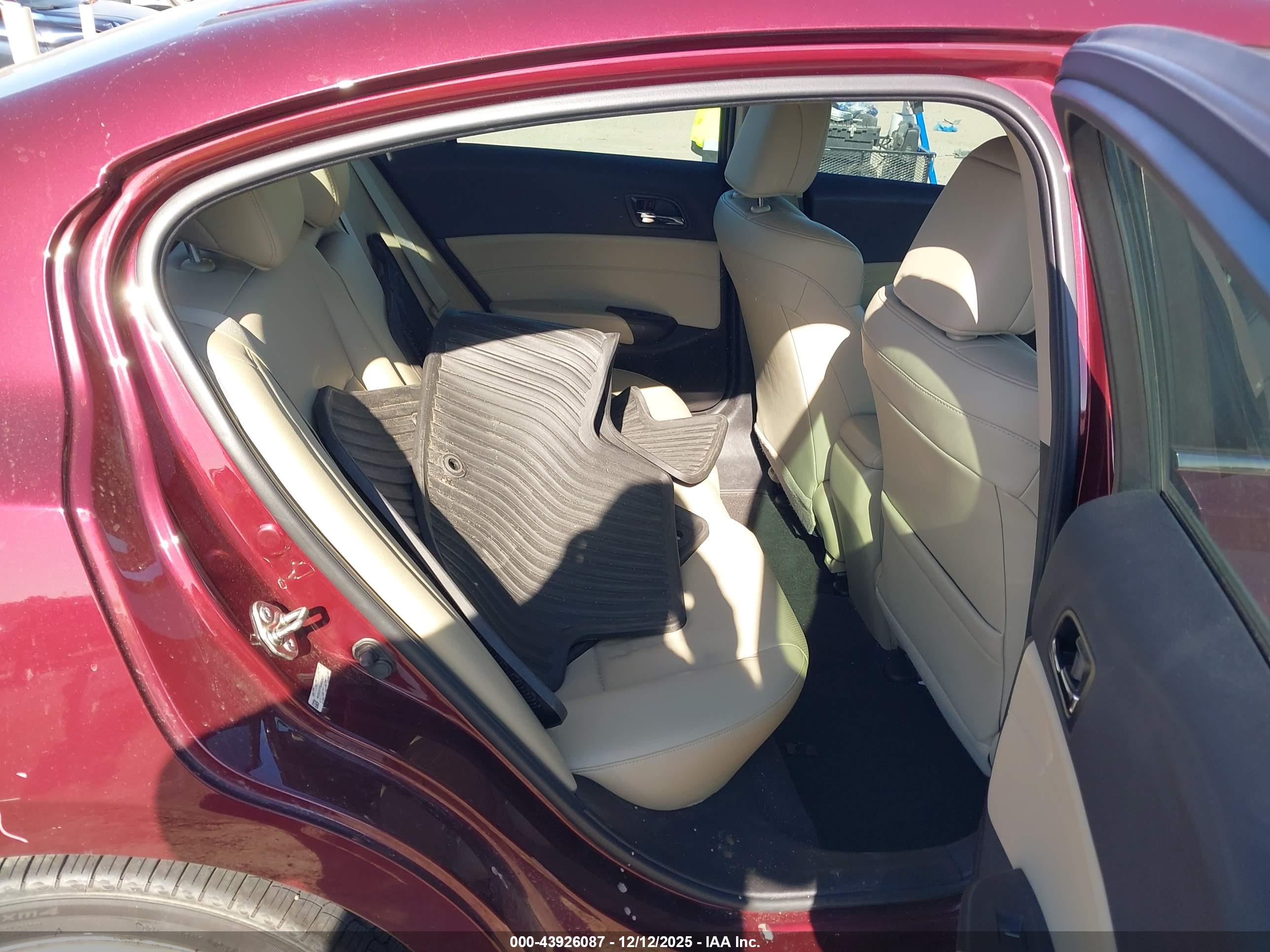ACURA ILX image 8