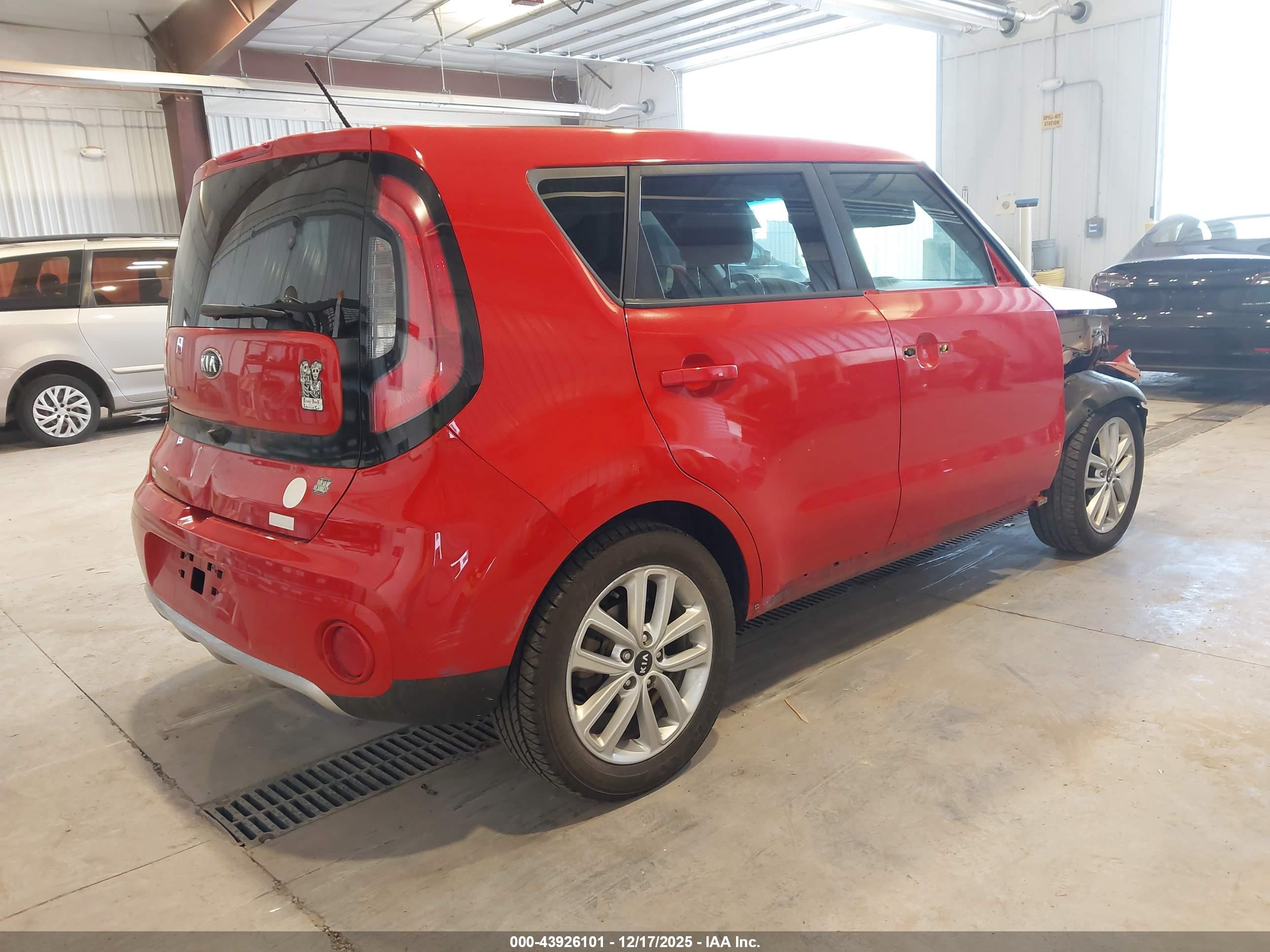 KIA SOUL image 4