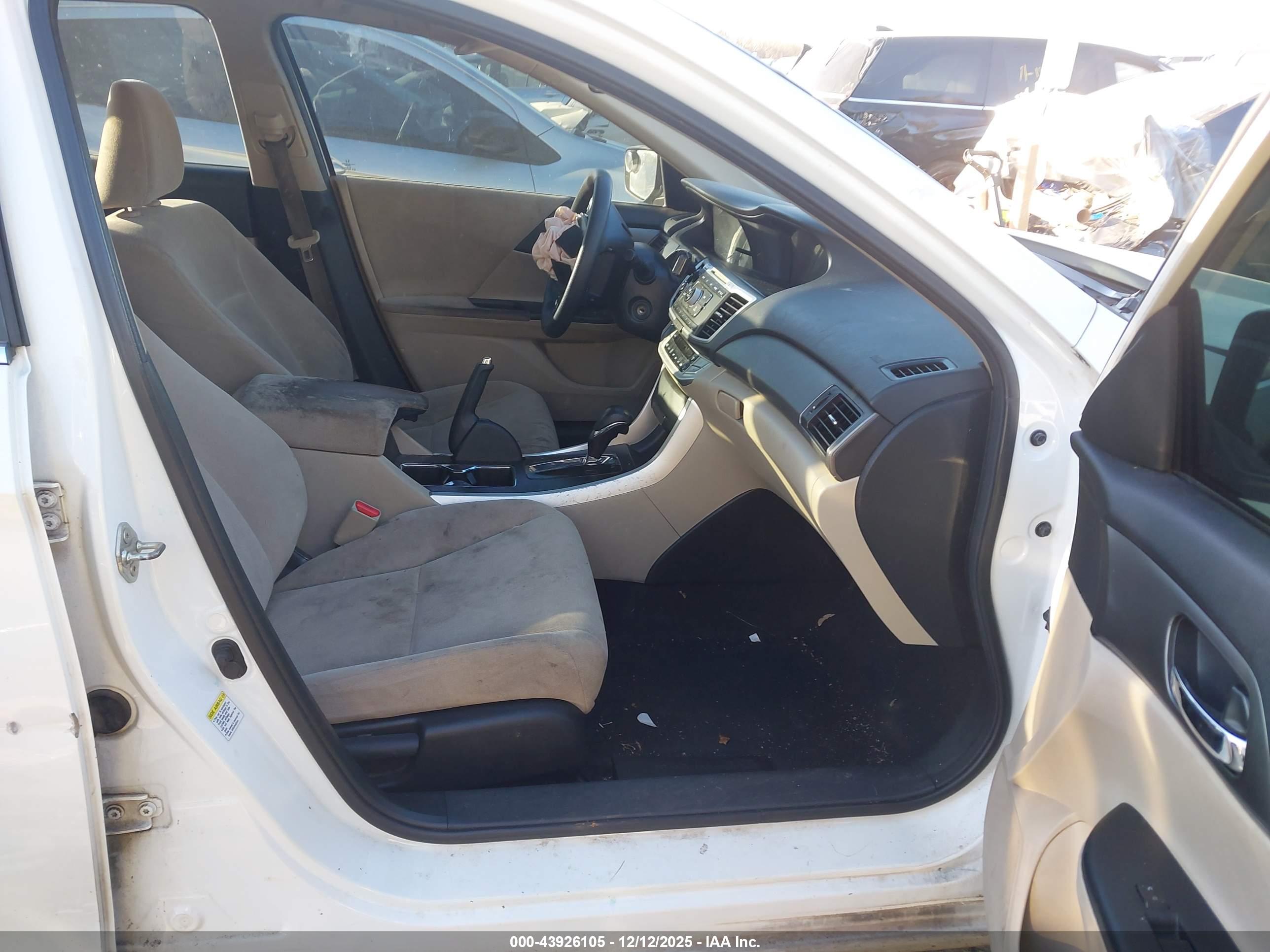 HONDA ACCORD image 5