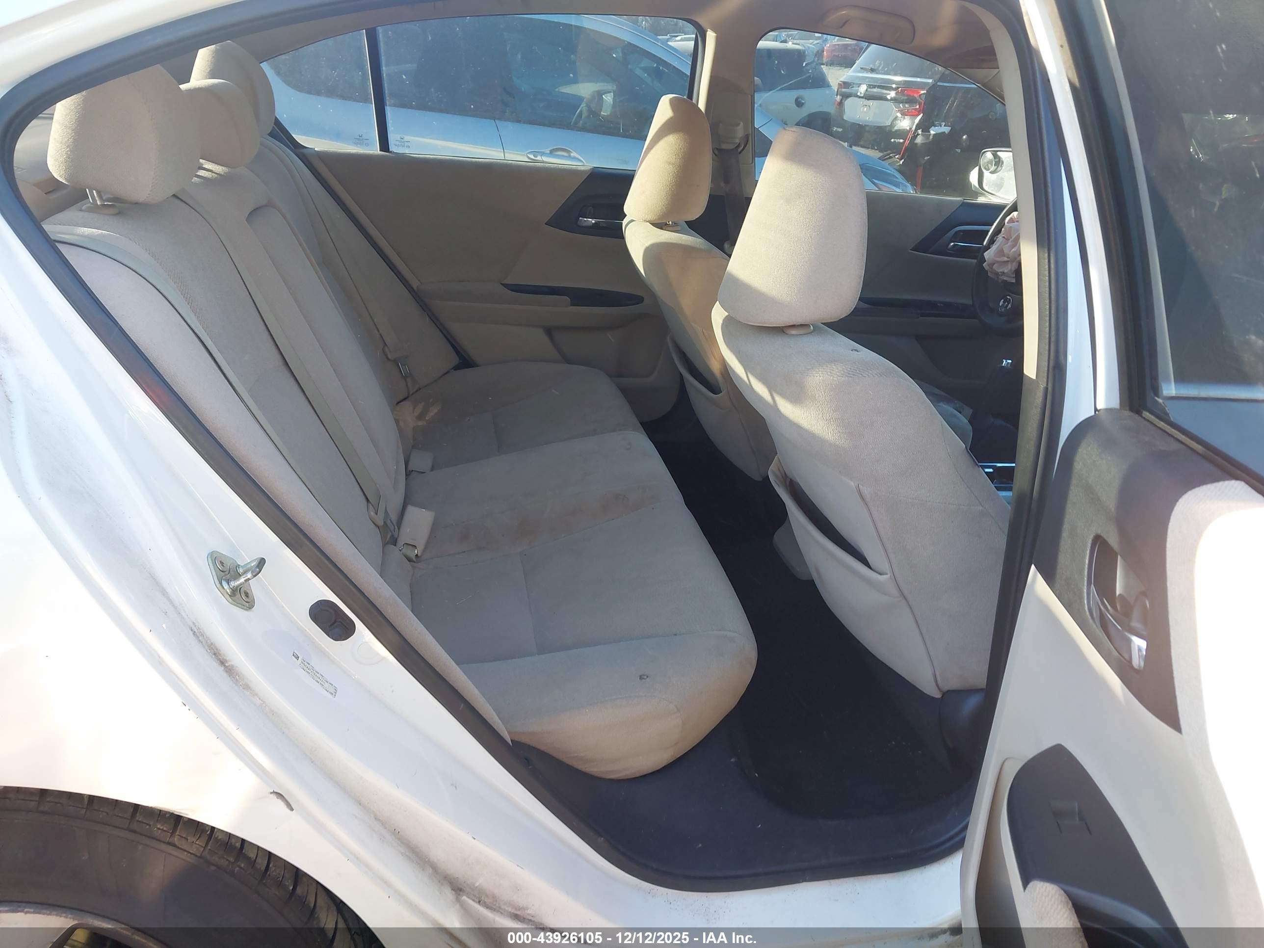 HONDA ACCORD image 8