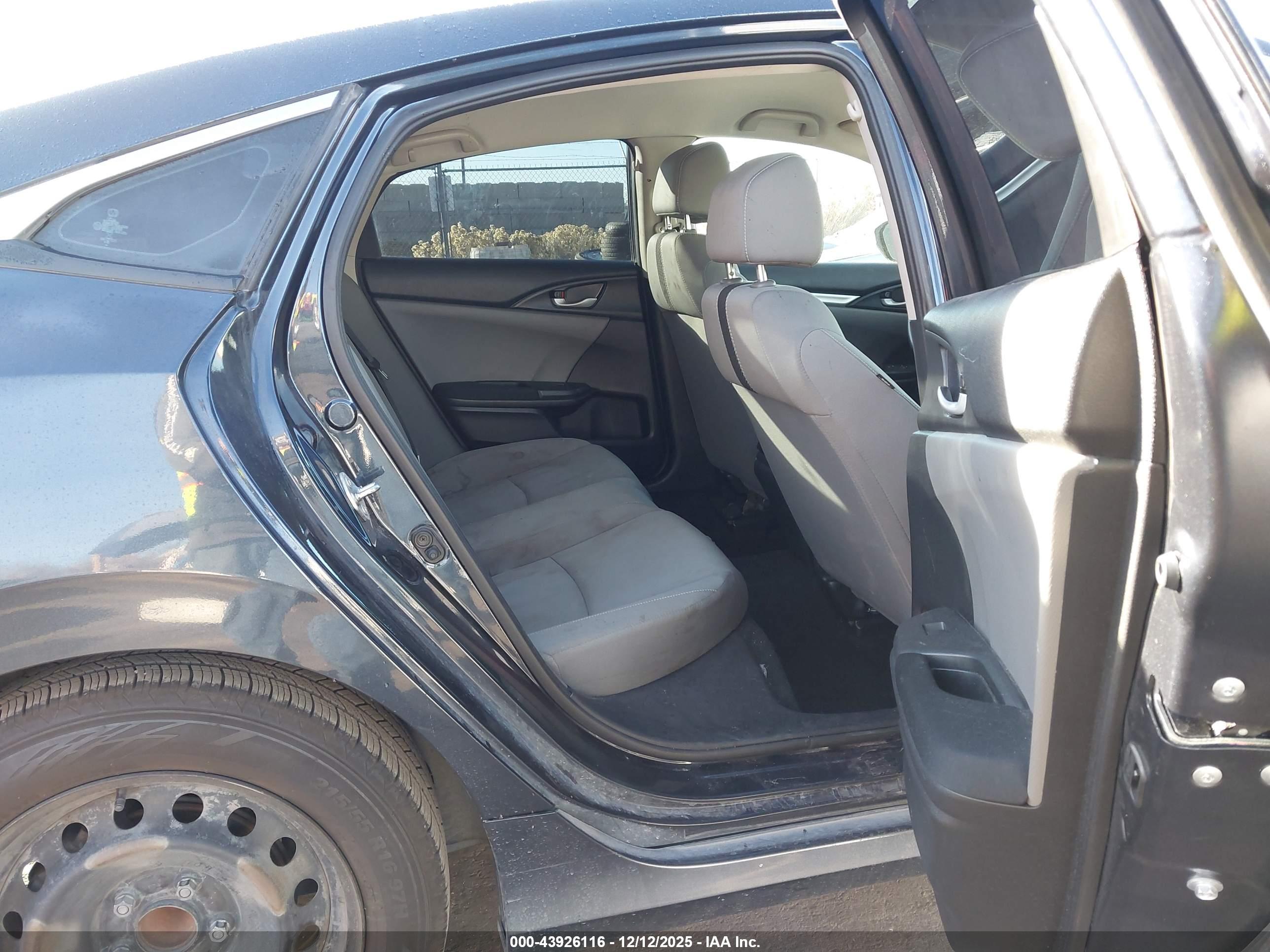 HONDA CIVIC image 8