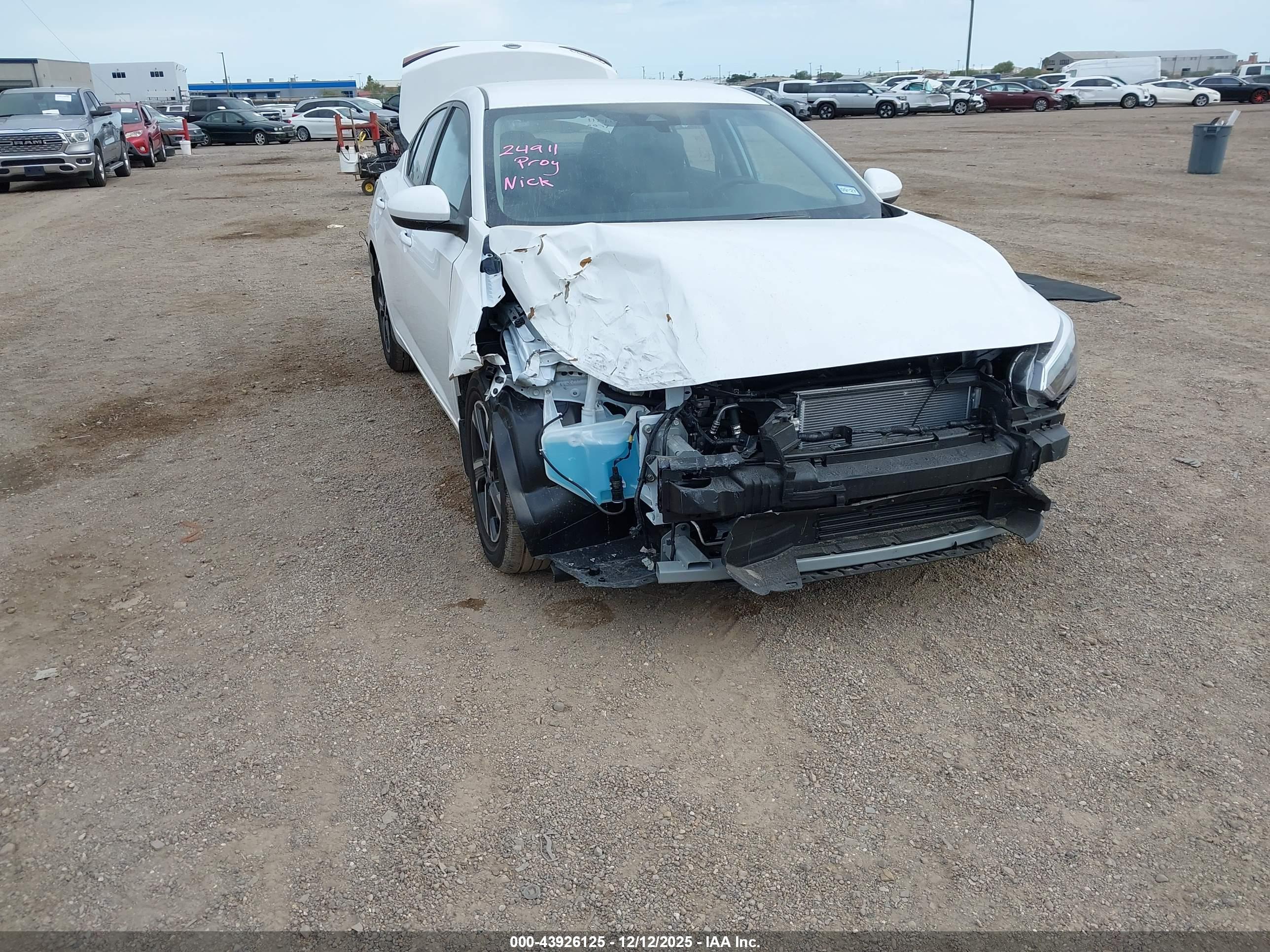 NISSAN SENTRA image 6