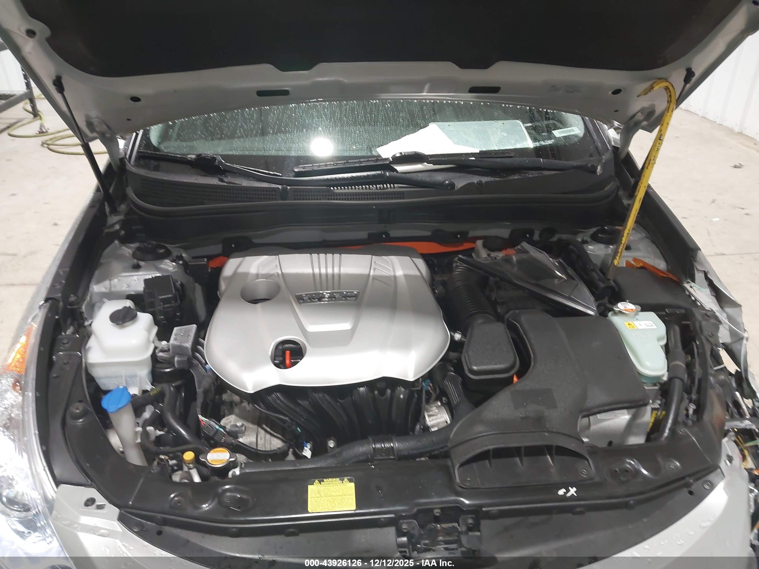 HYUNDAI SONATA image 10