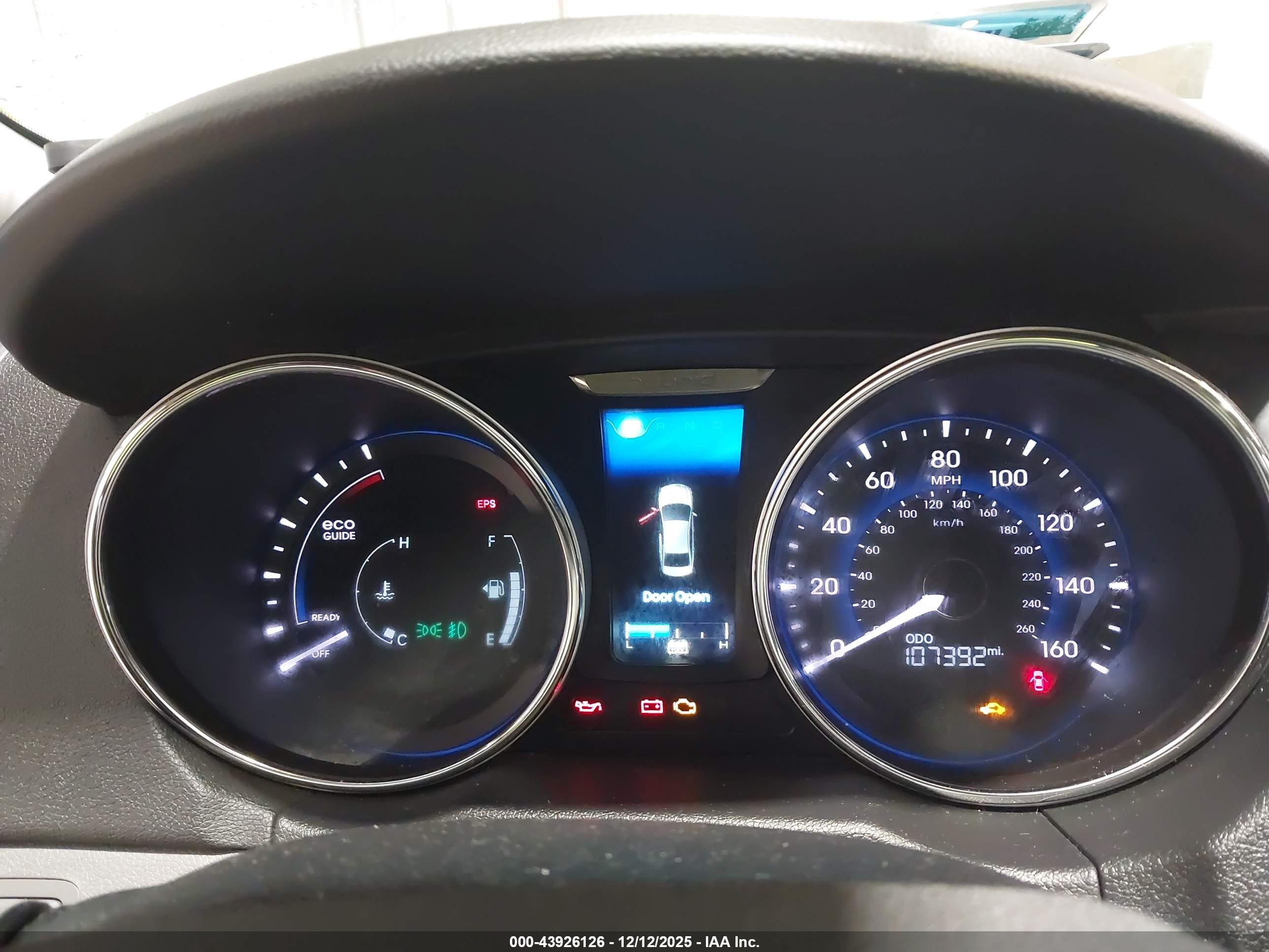 HYUNDAI SONATA image 7