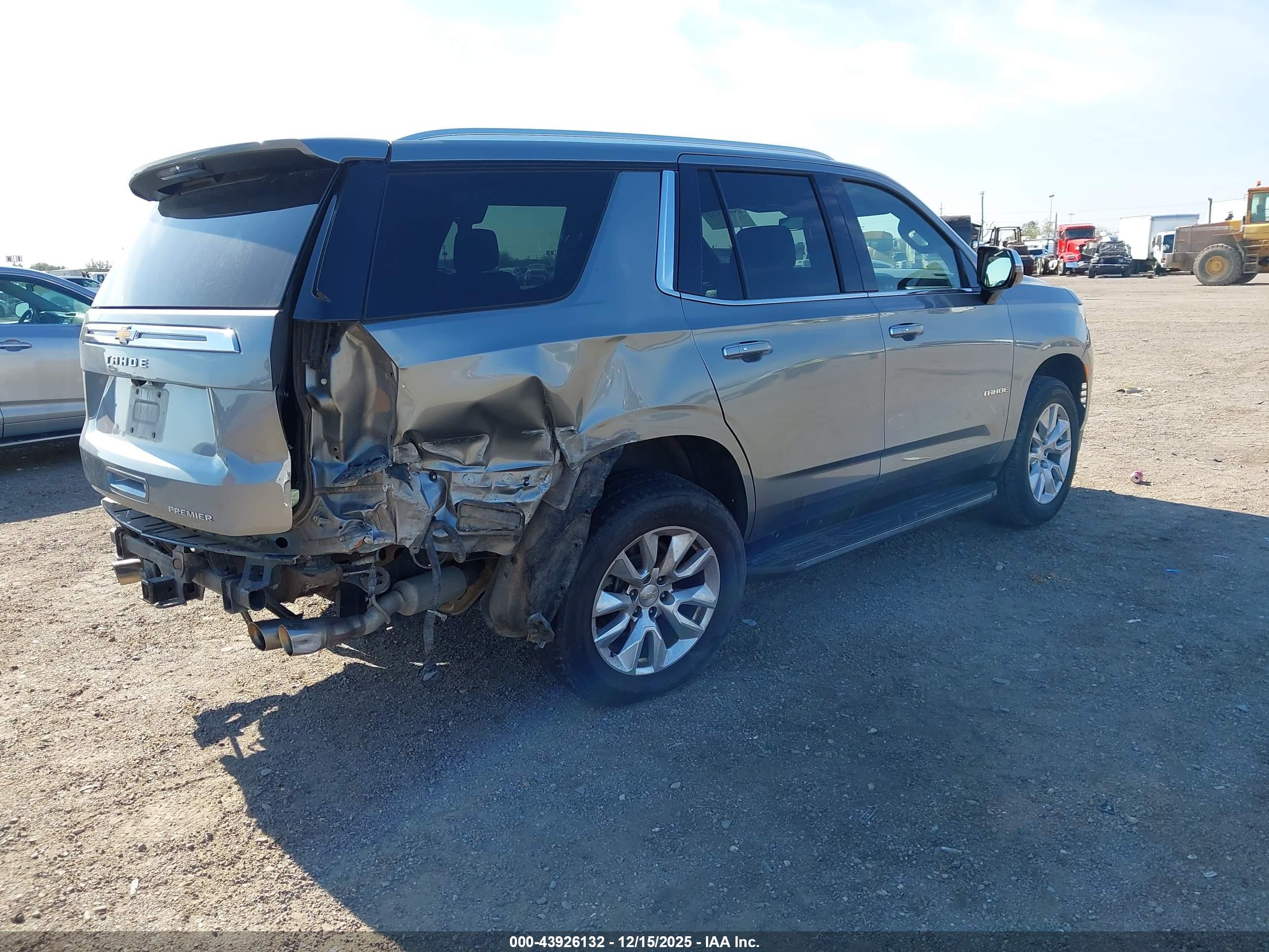 CHEVROLET TAHOE image 4