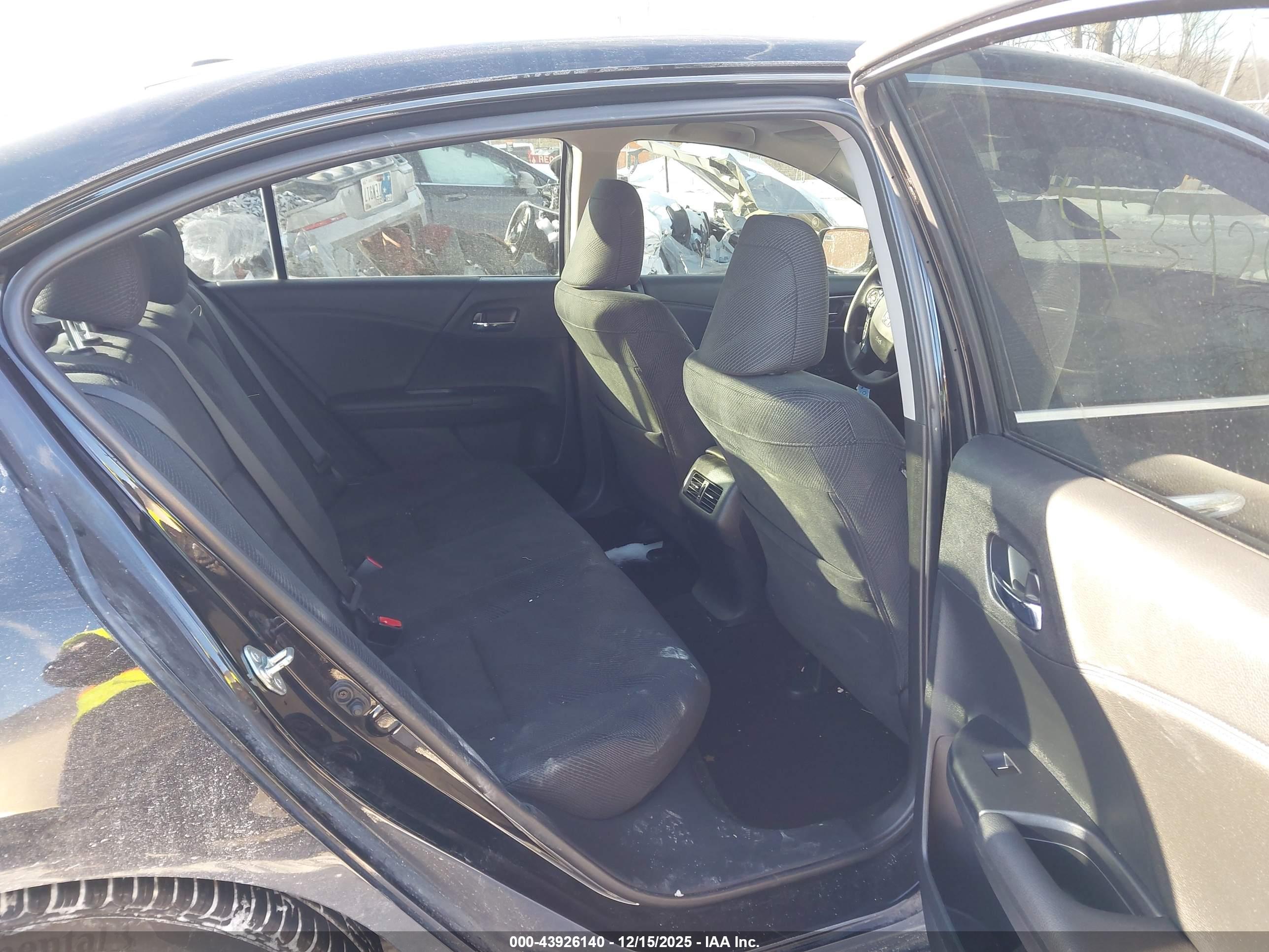 HONDA ACCORD image 8