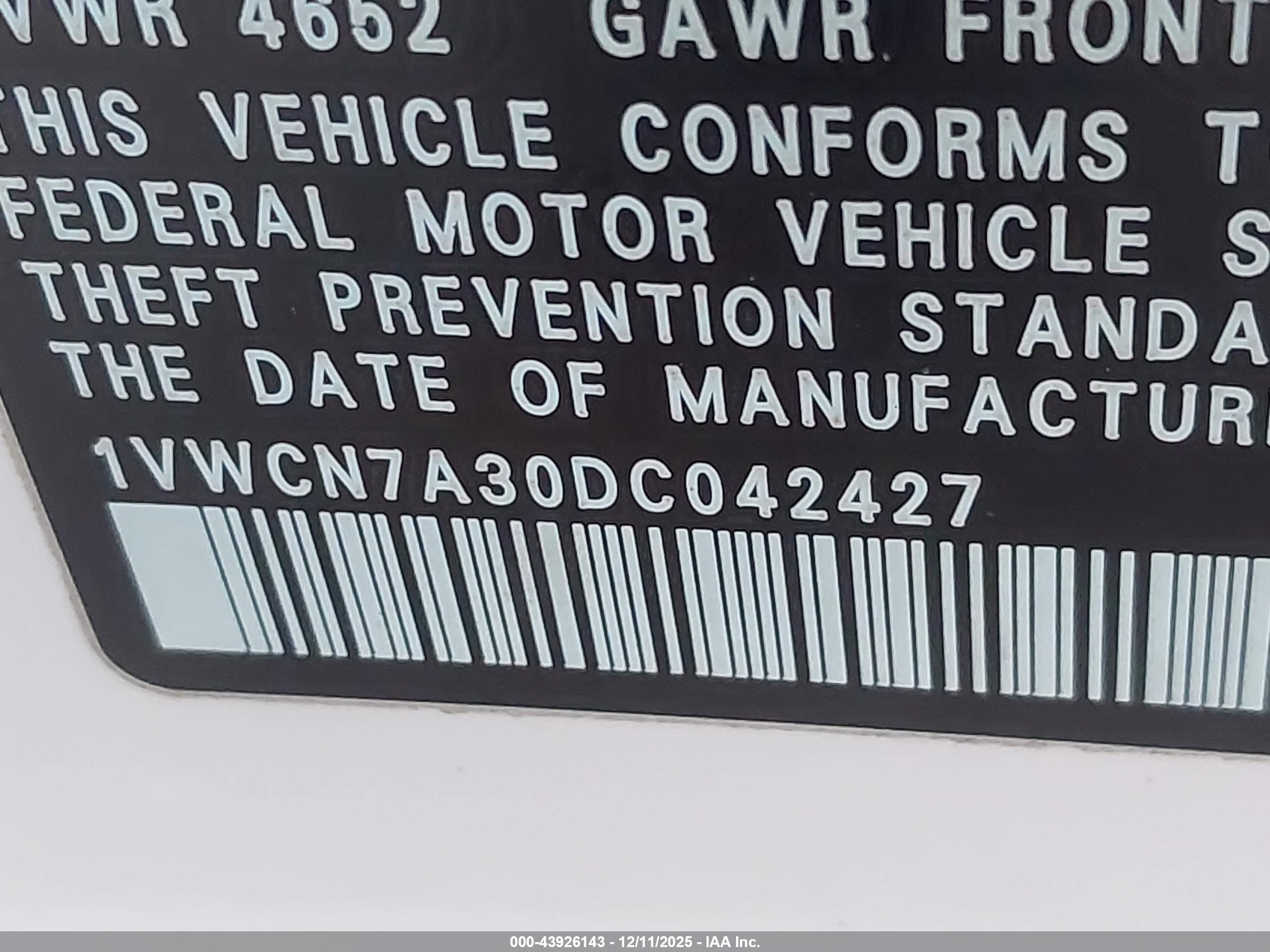 VOLKSWAGEN PASSAT image 9