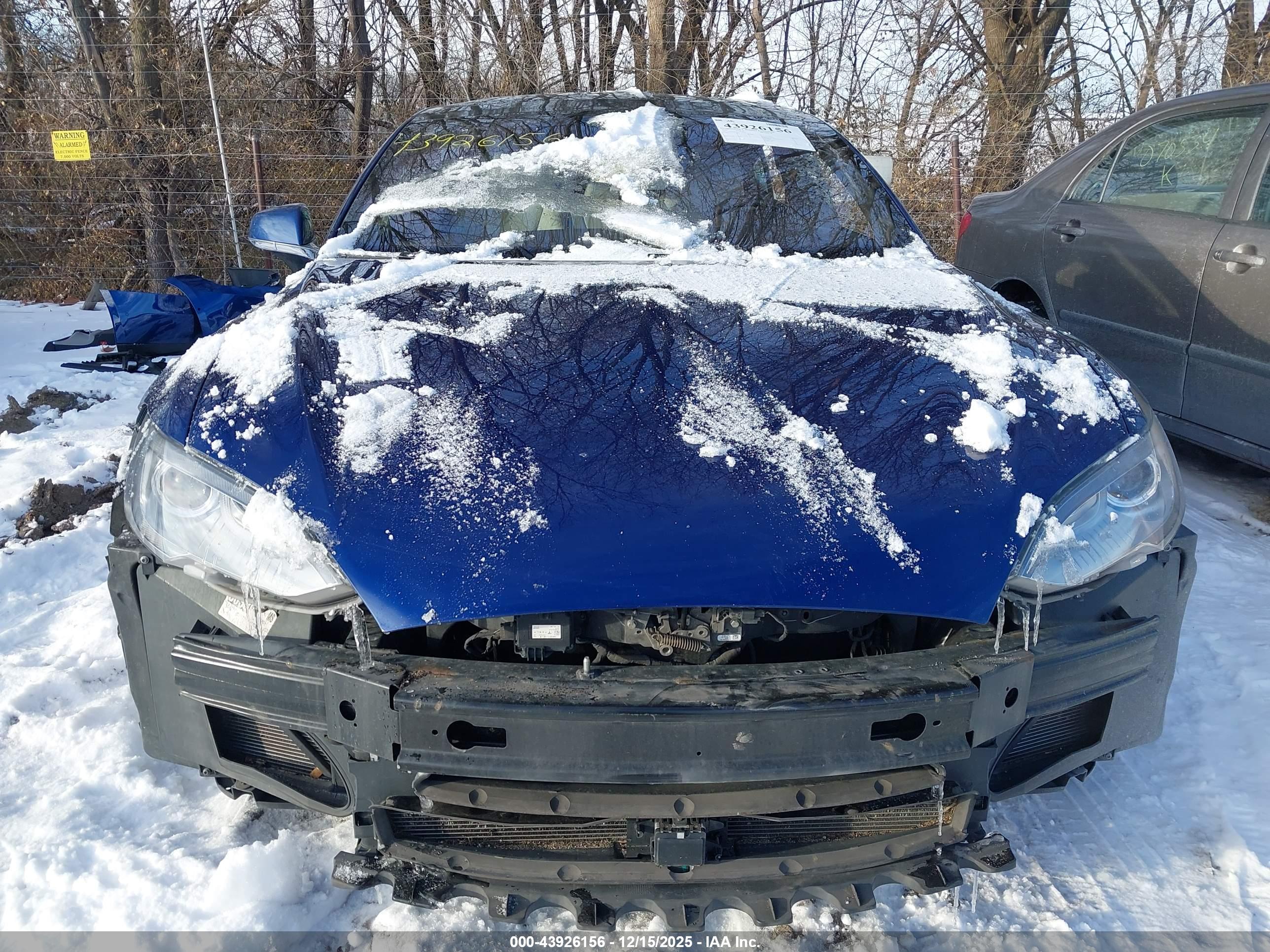 TESLA MODEL image 6