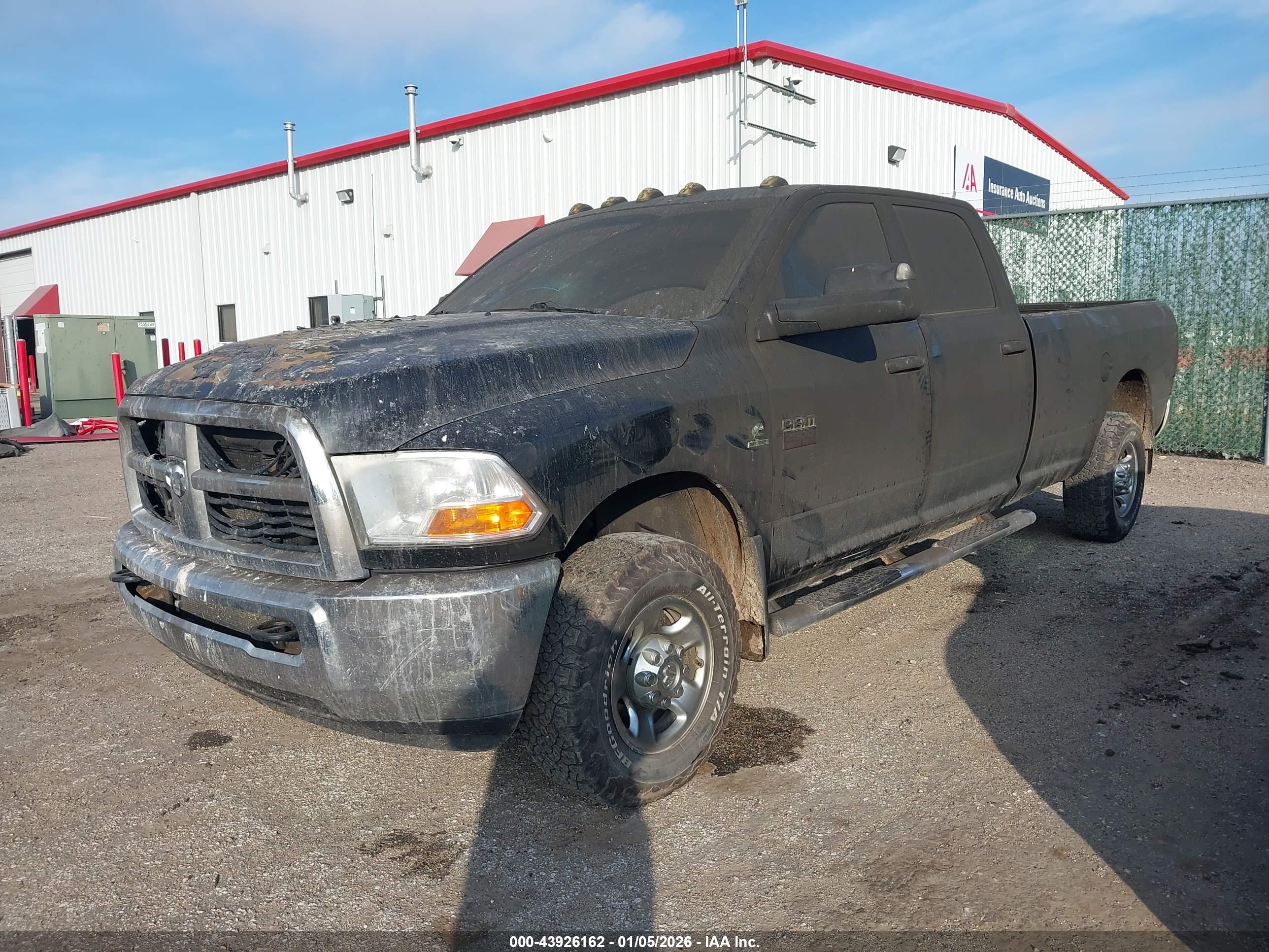 RAM 2500 image 2