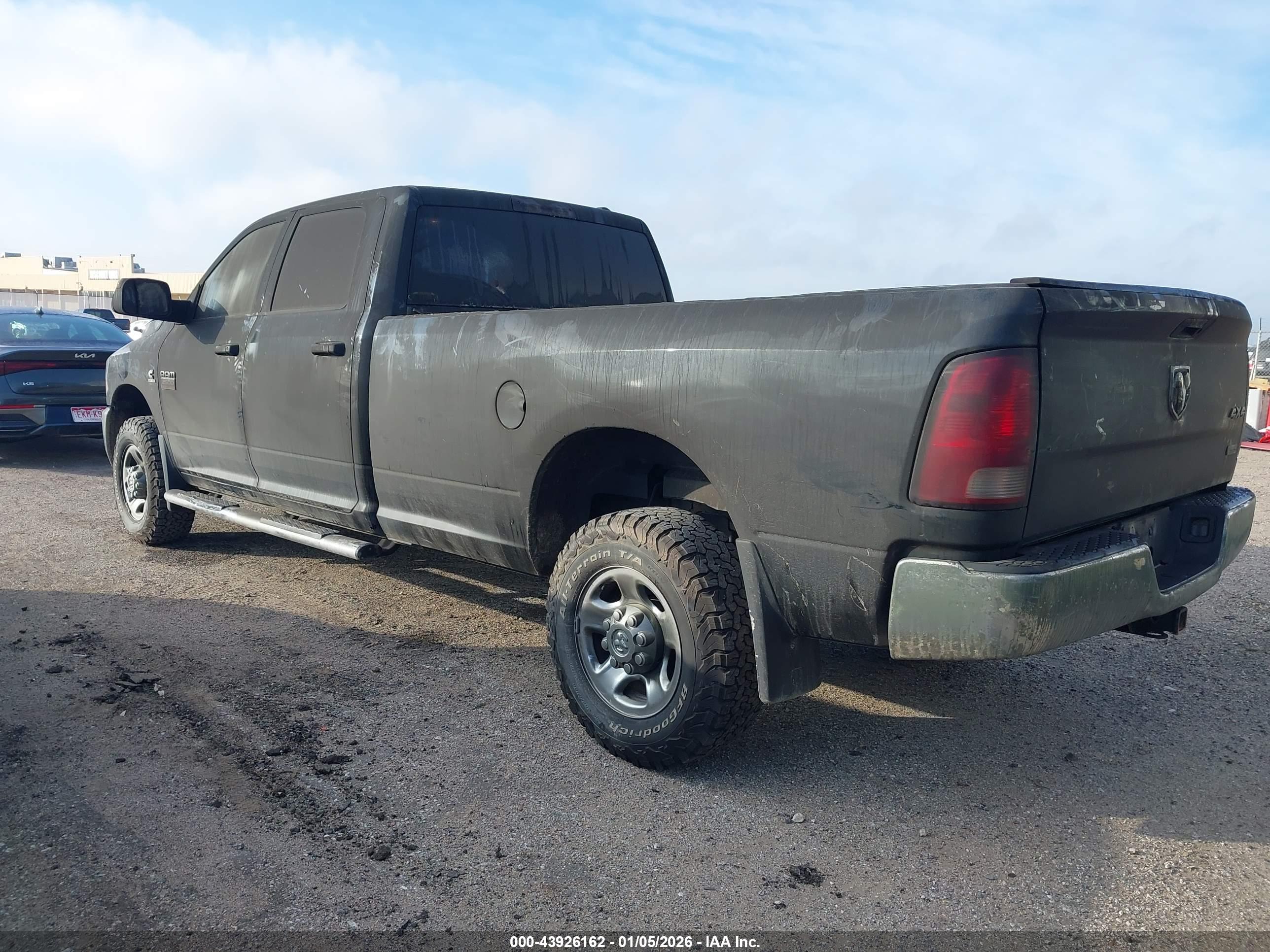 RAM 2500 image 3