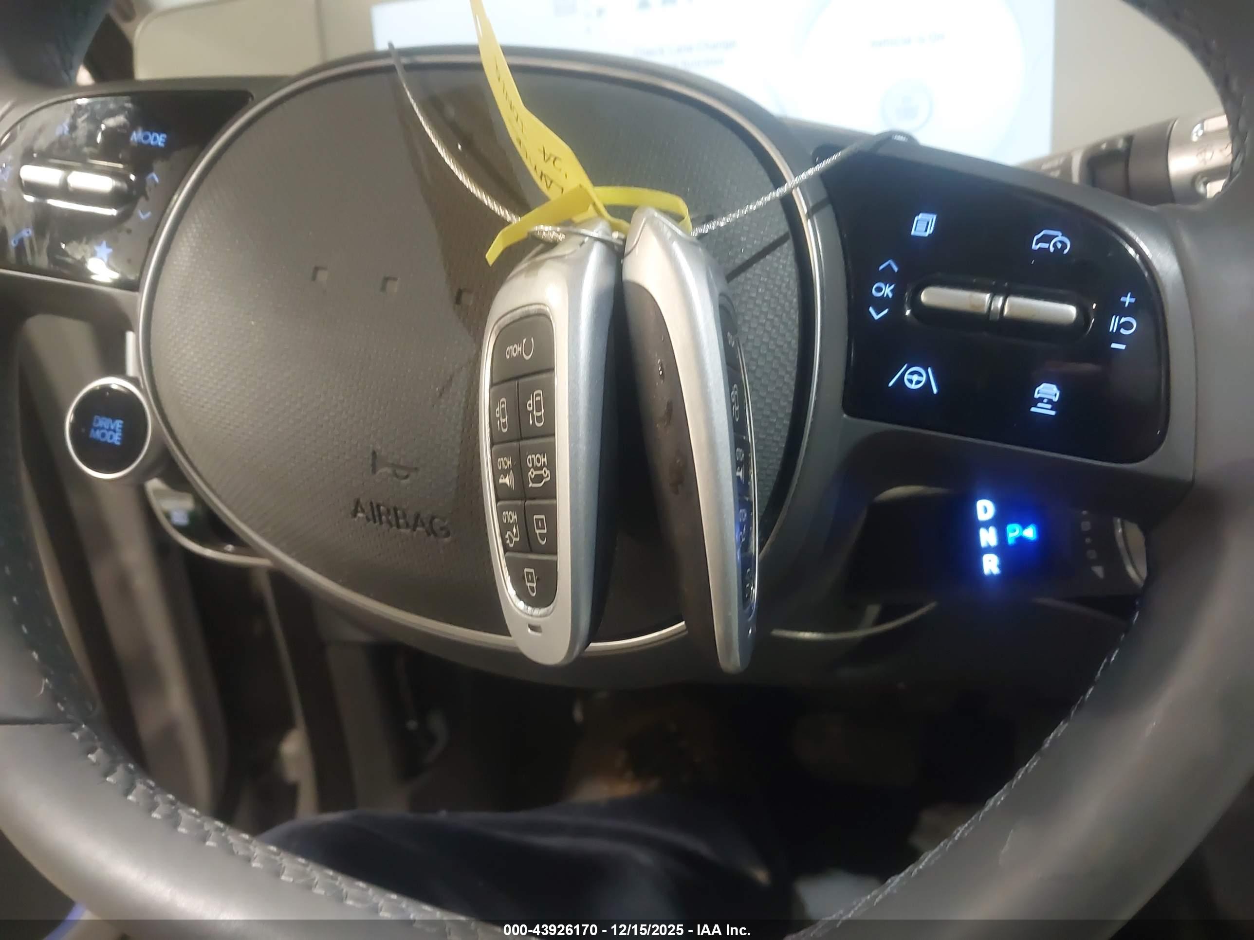 HYUNDAI IONIQ image 11