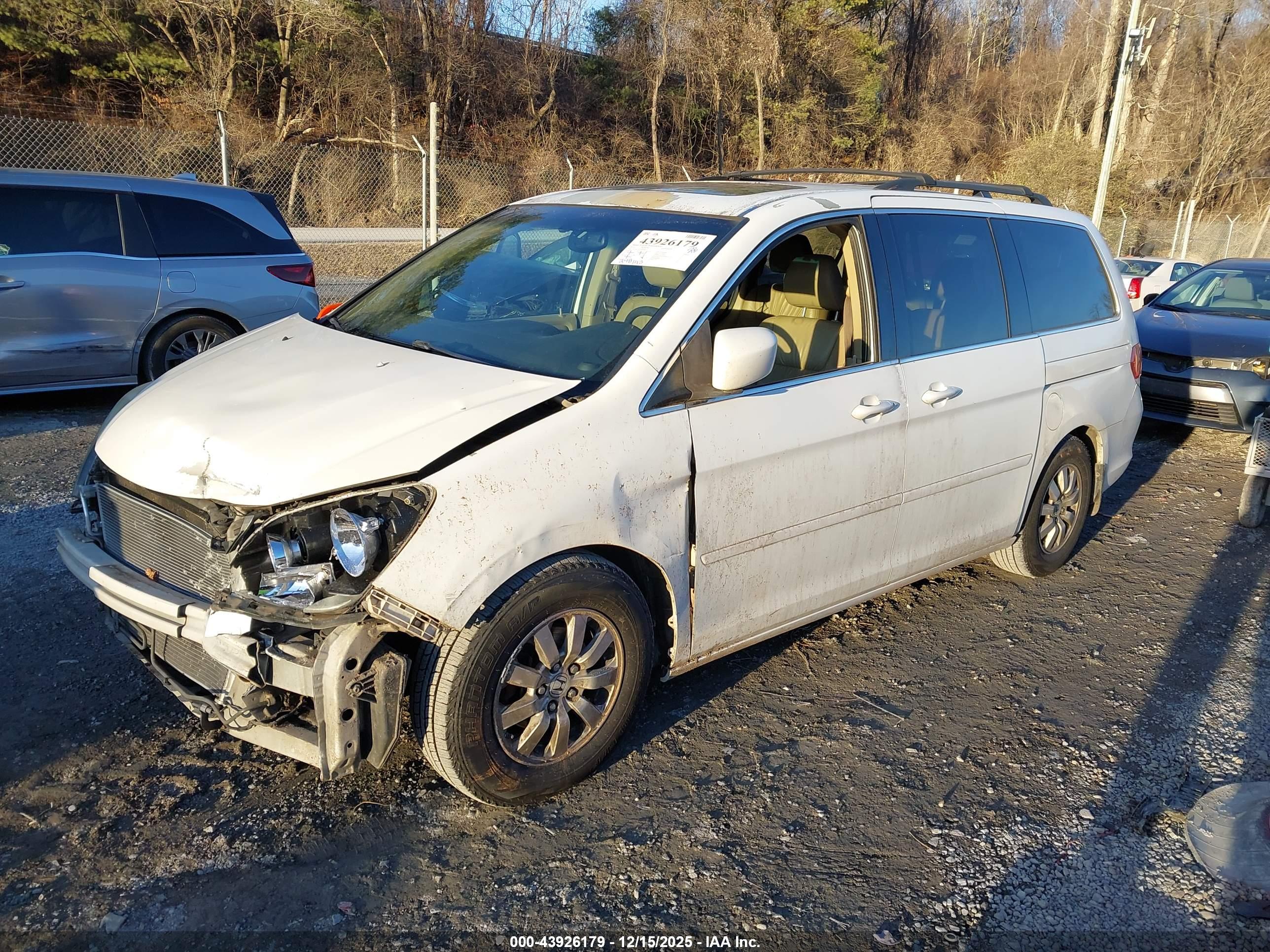 HONDA ODYSSEY image 2