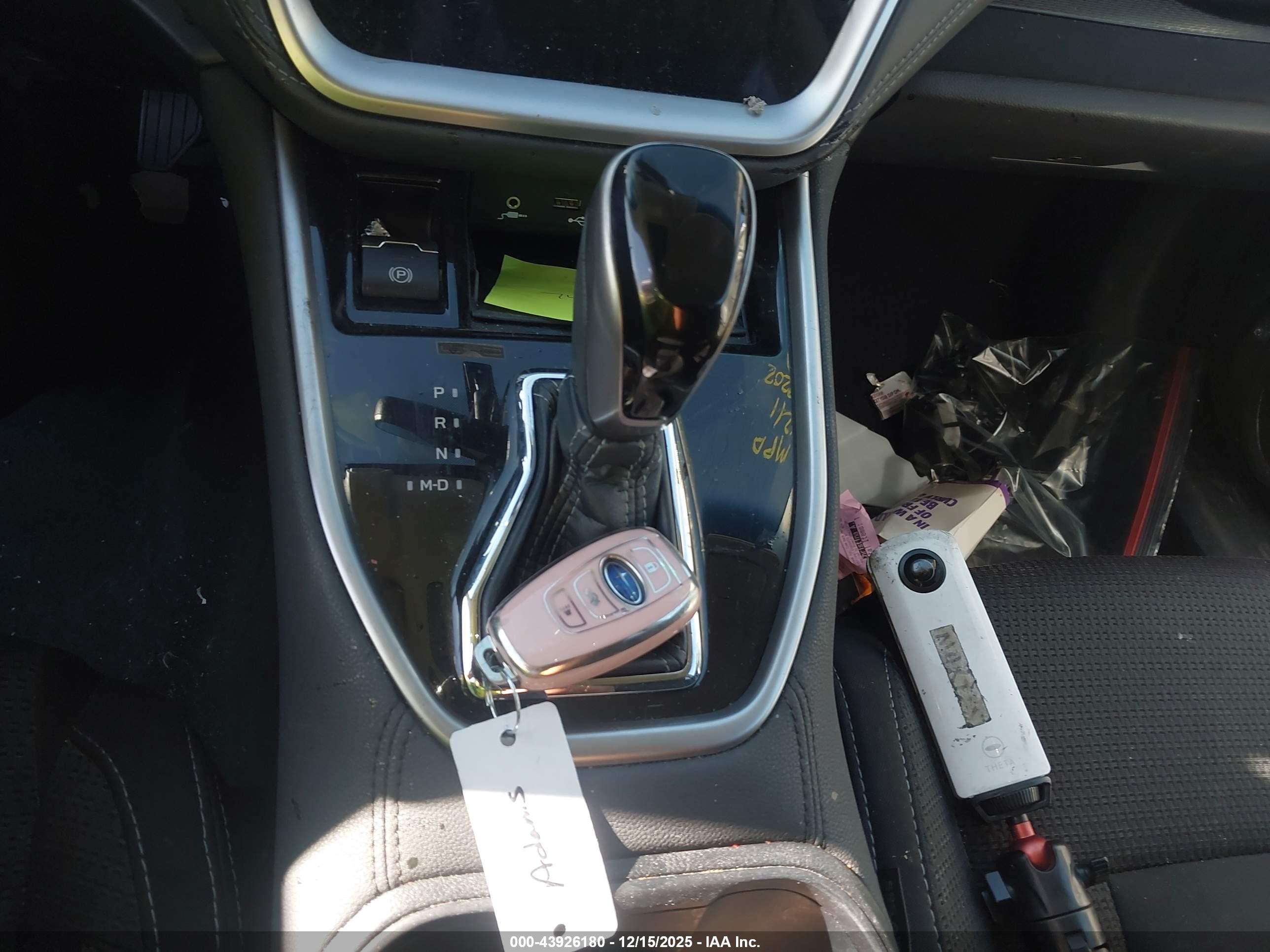 SUBARU OUTBACK image 11