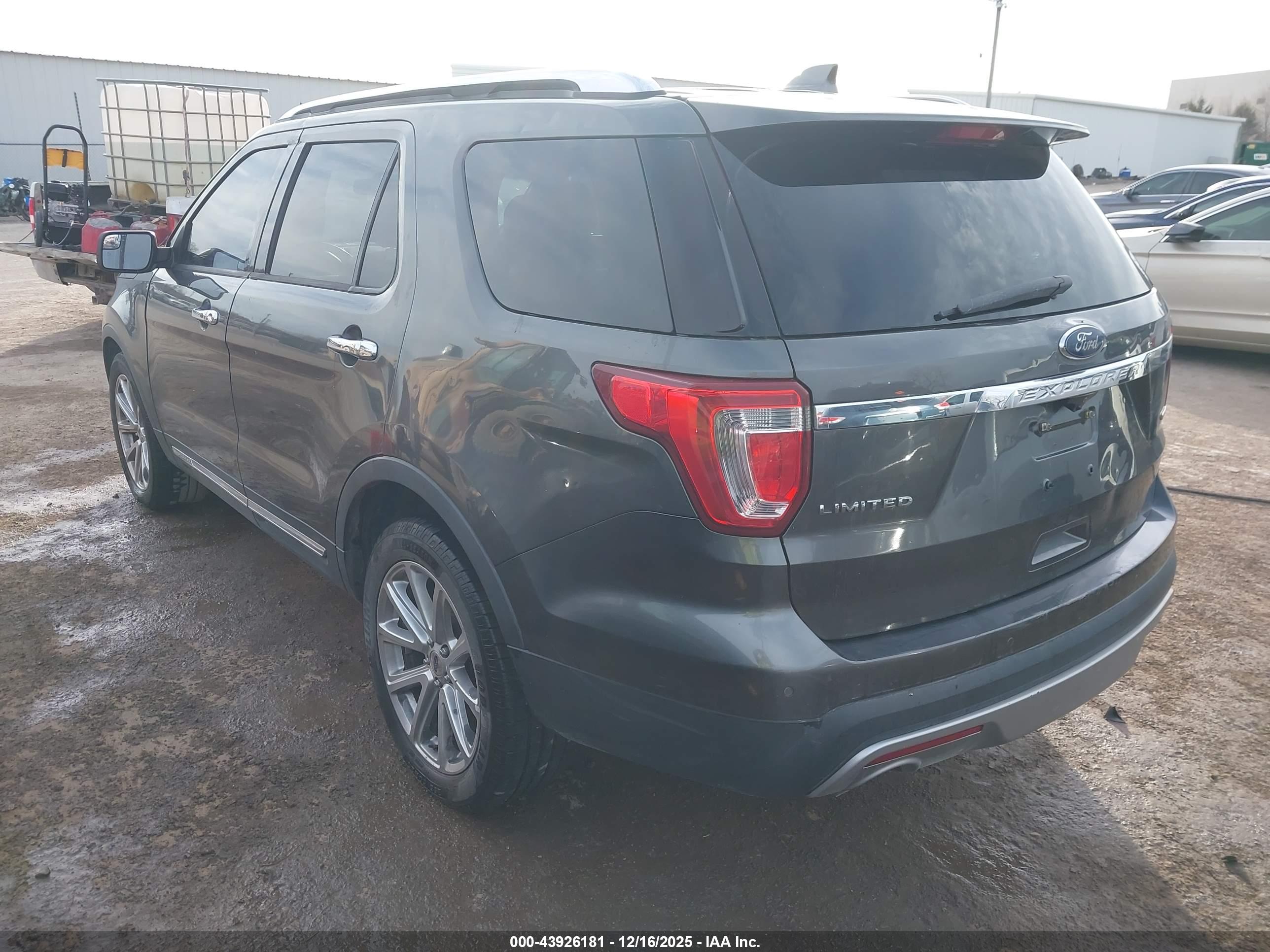 FORD EXPLORER image 3