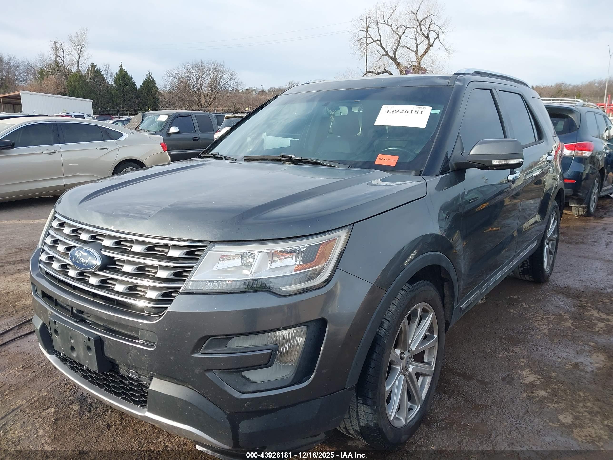 FORD EXPLORER image 6