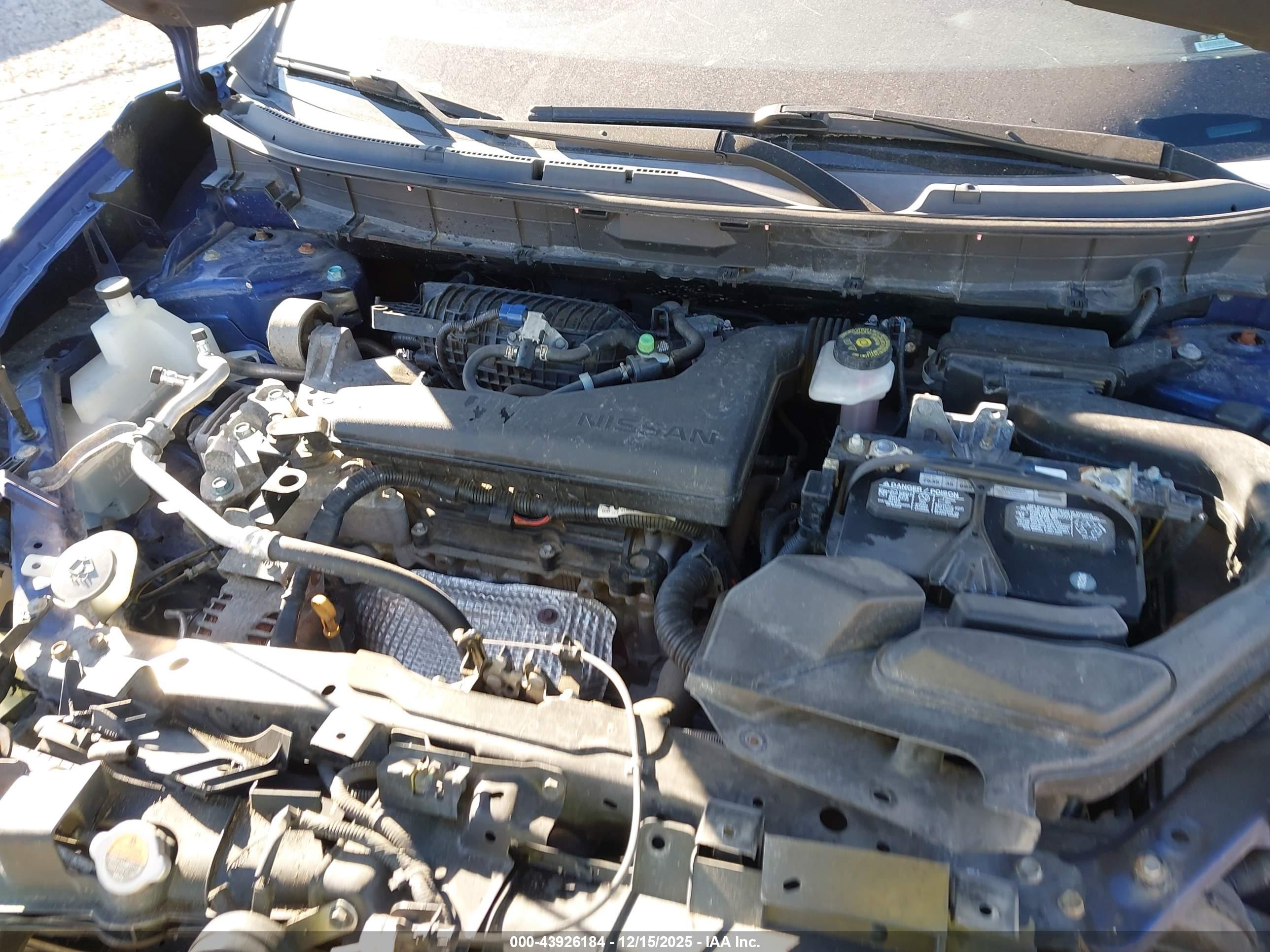 NISSAN ROGUE image 10