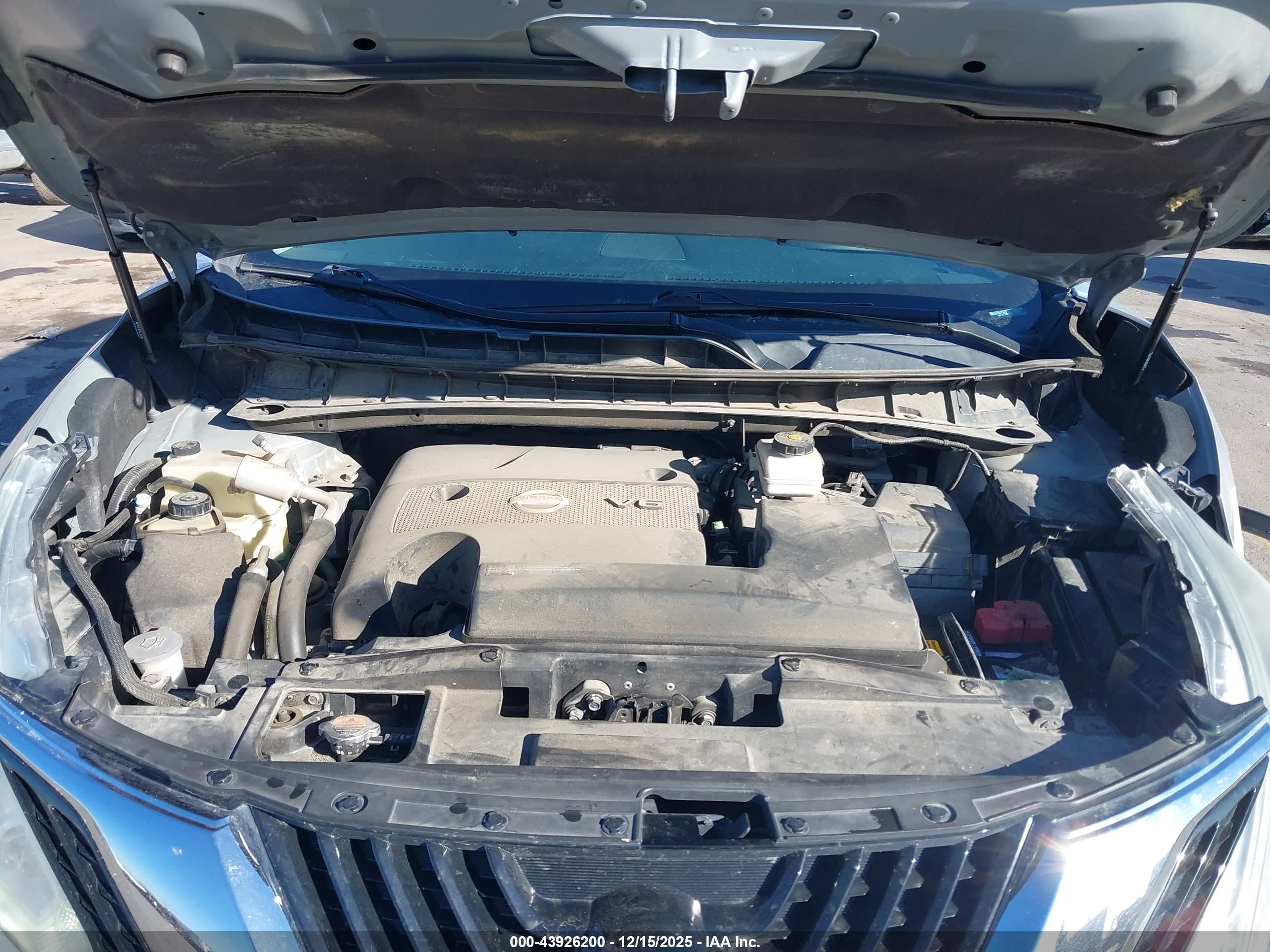 NISSAN MURANO image 10