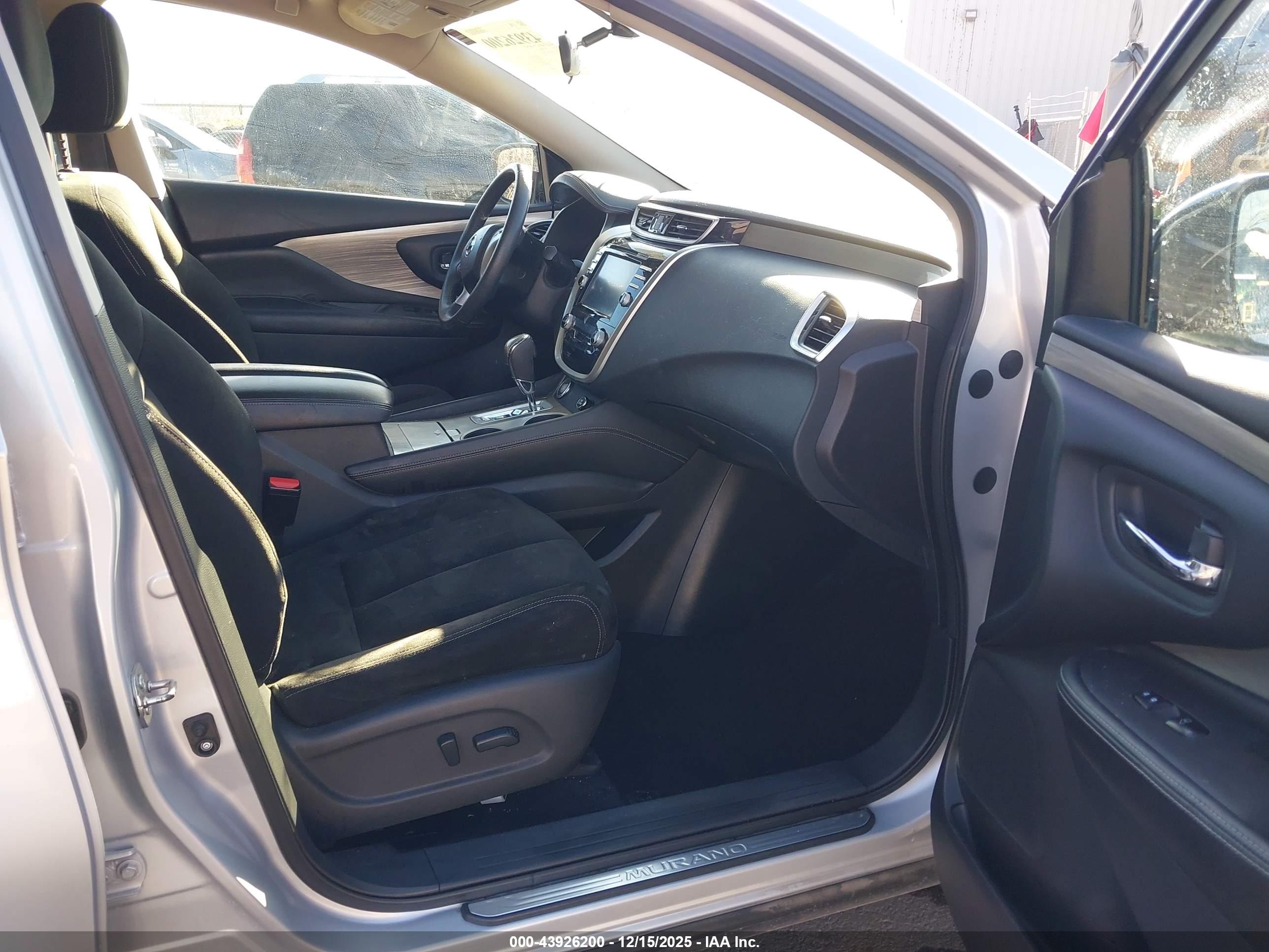 NISSAN MURANO image 5