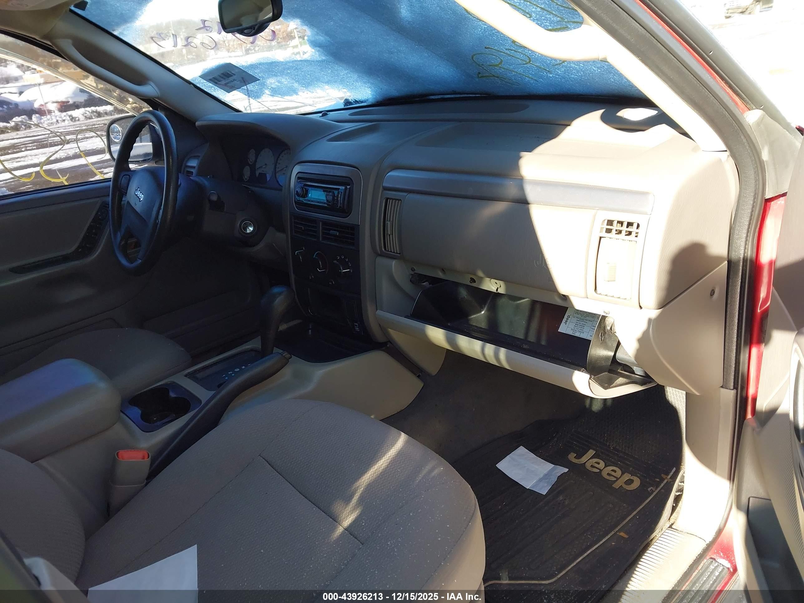 JEEP GRAND image 5