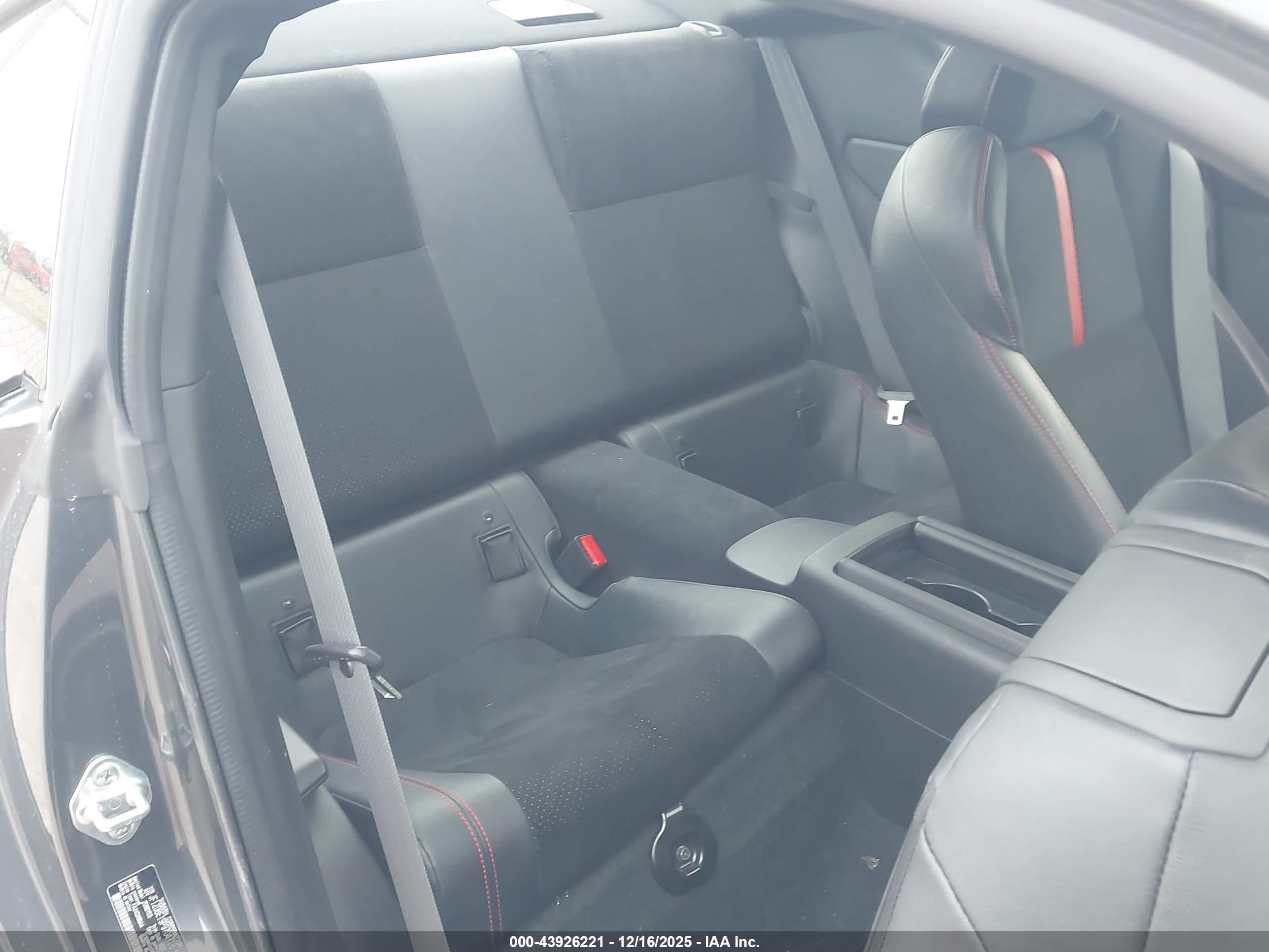 SUBARU BRZ image 8