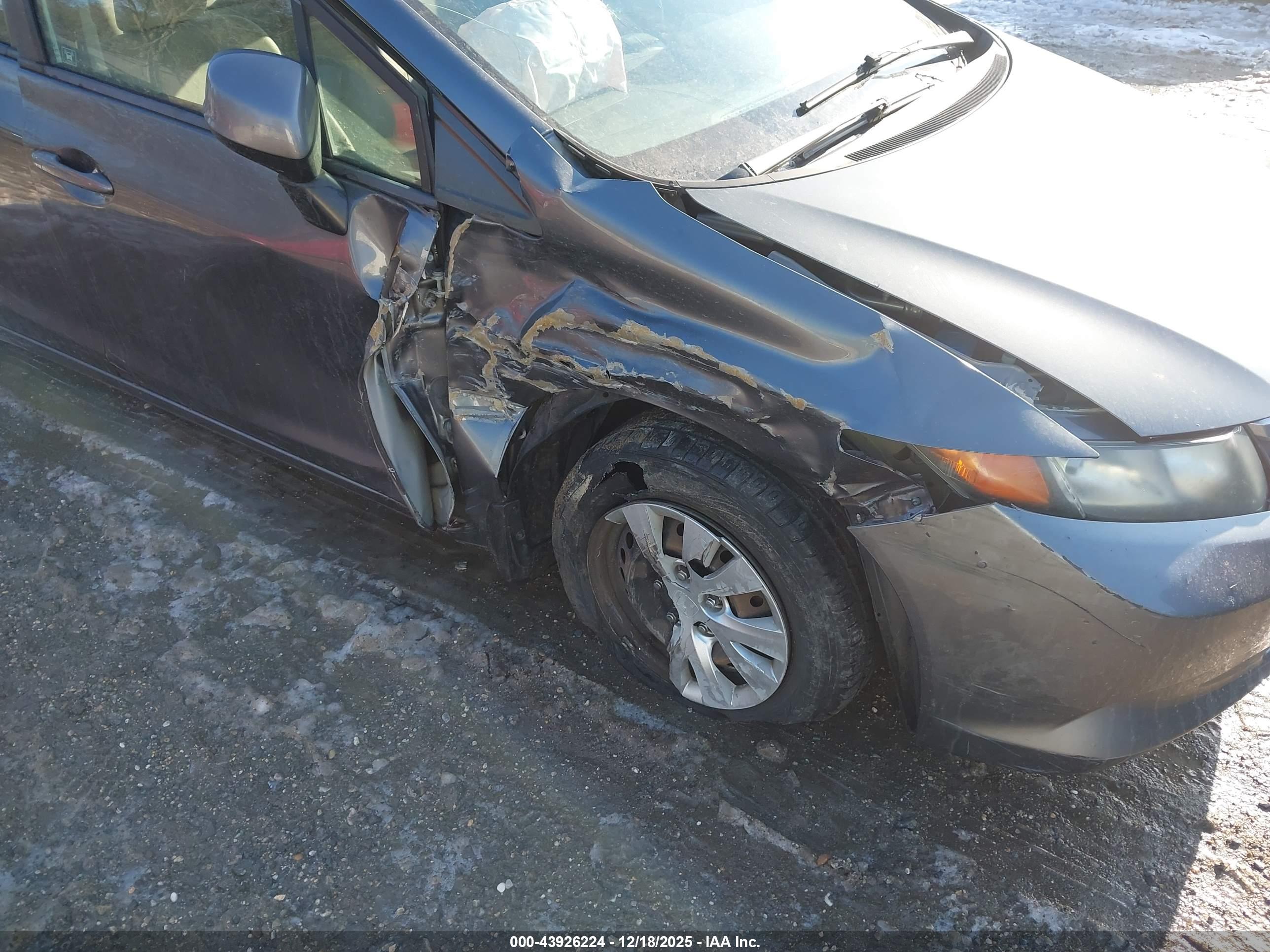 HONDA CIVIC image 6
