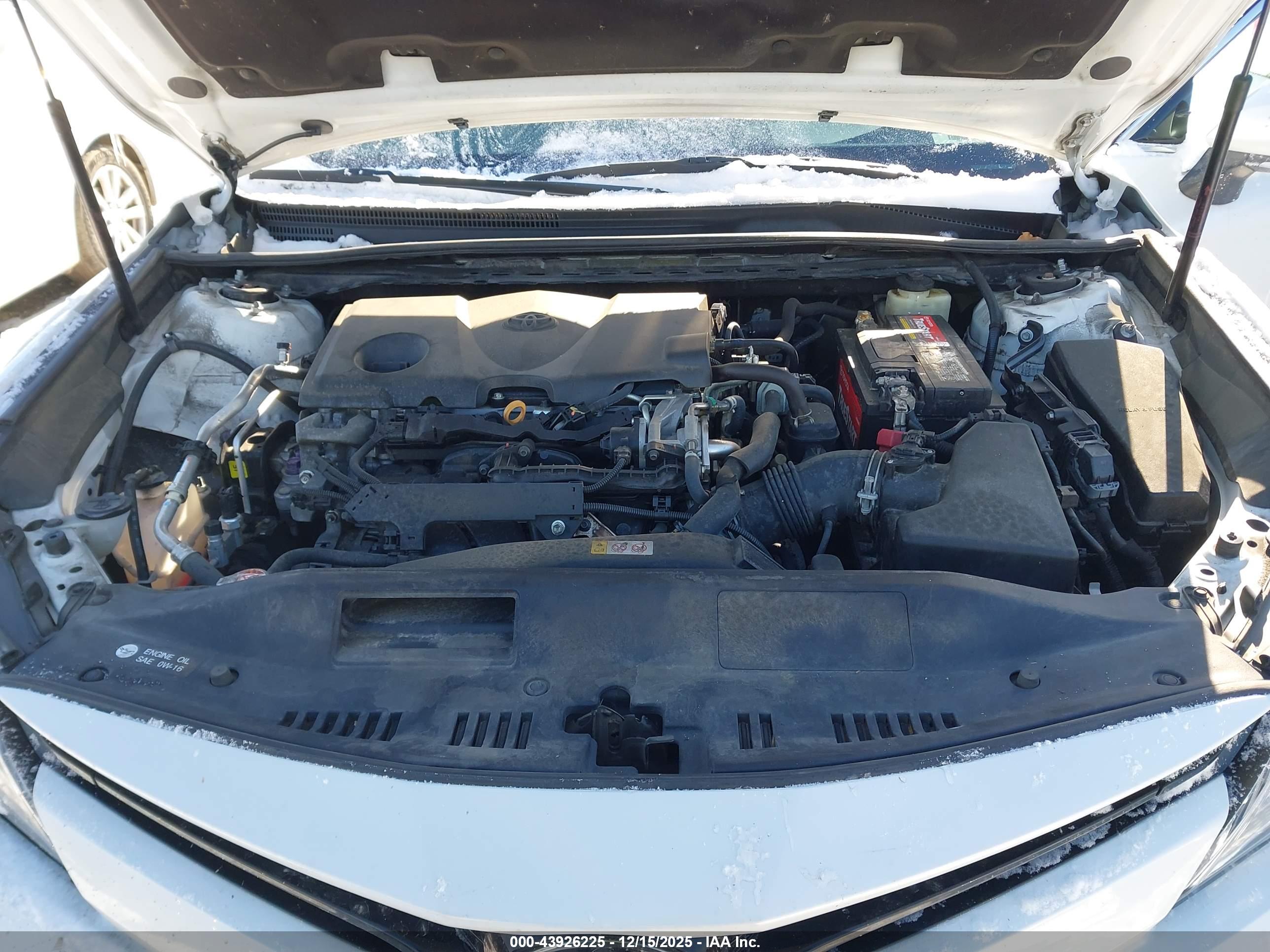 TOYOTA CAMRY image 10