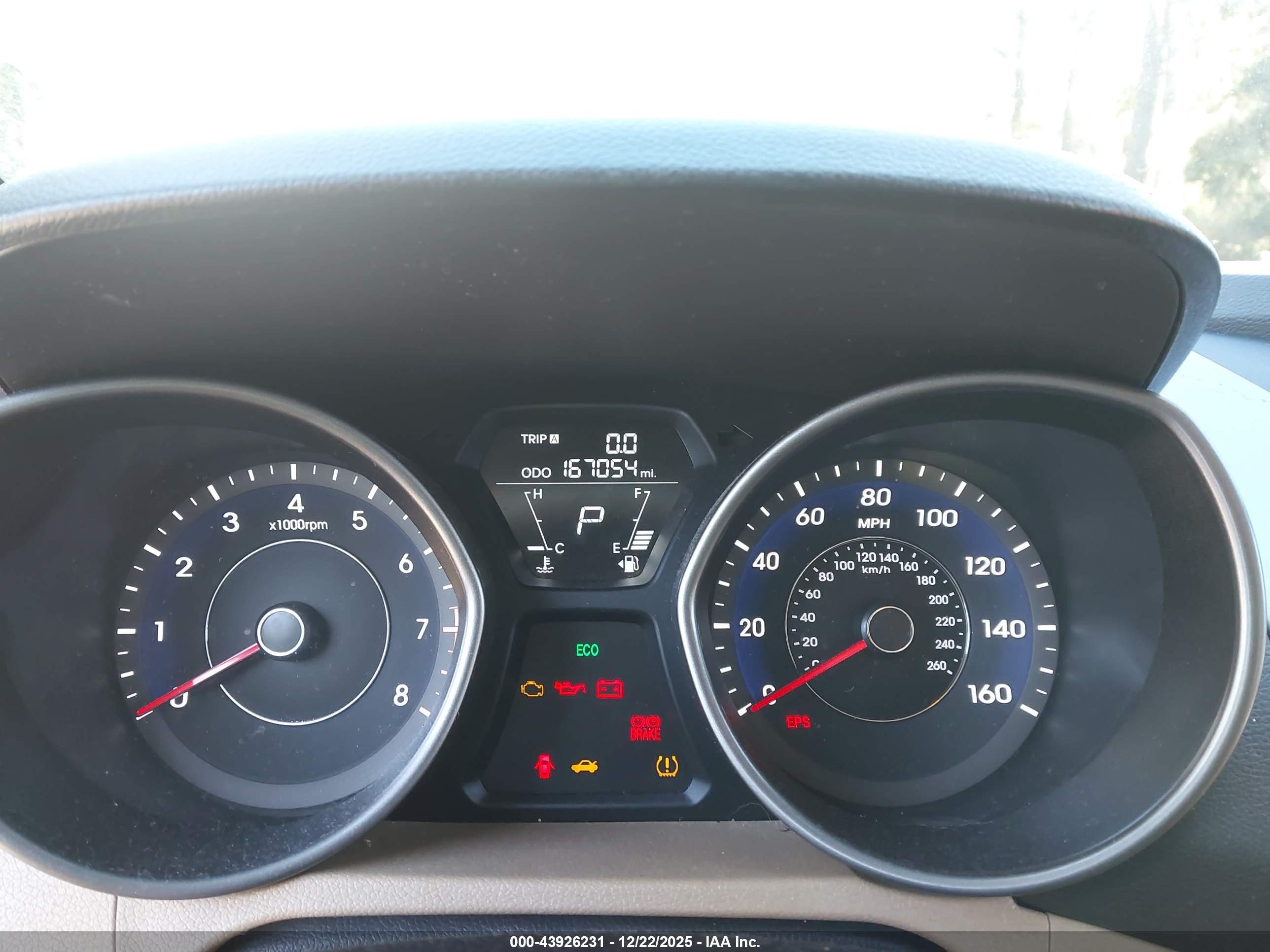 HYUNDAI ELANTRA image 7