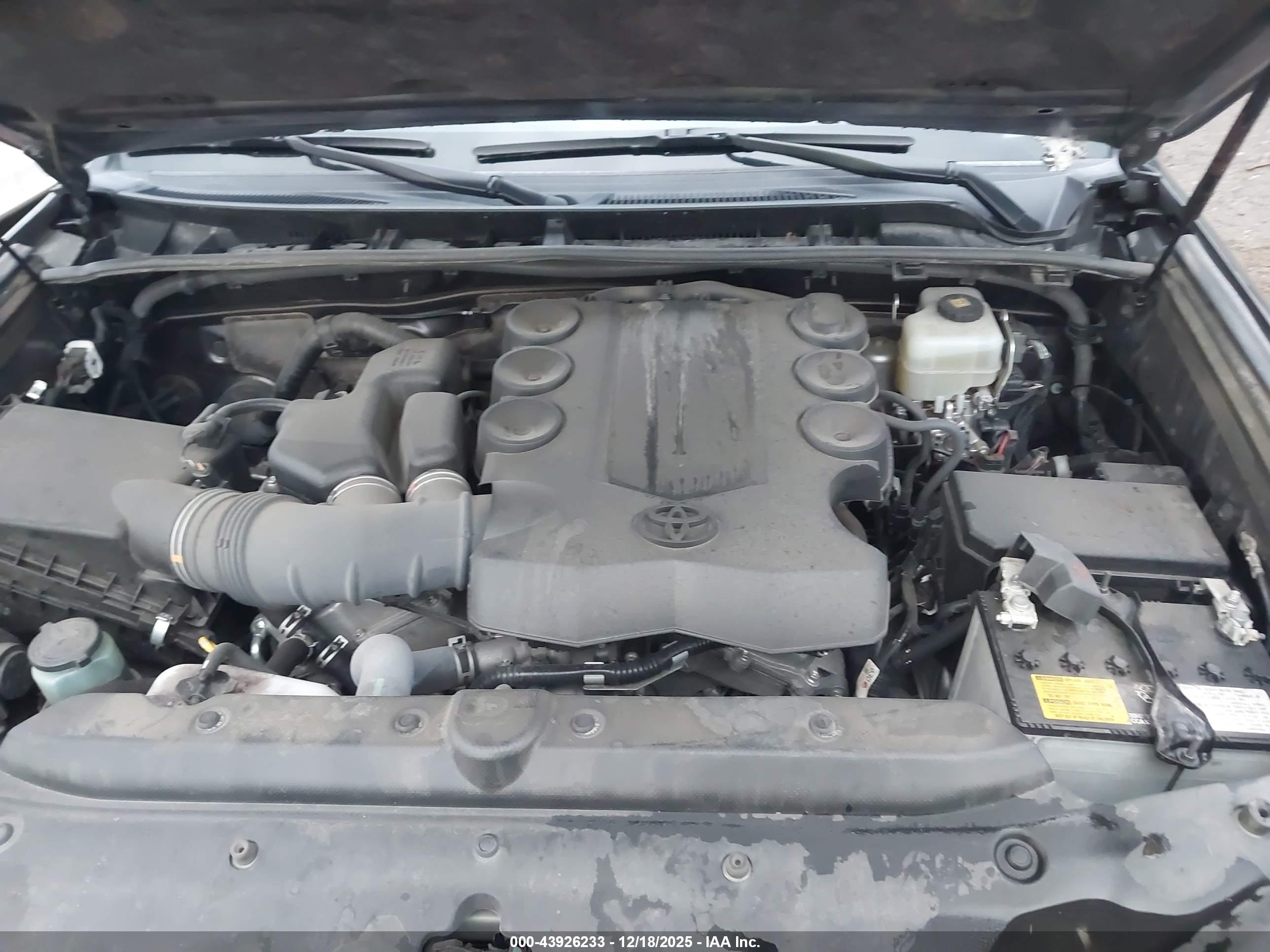 TOYOTA 4RUNNER image 10
