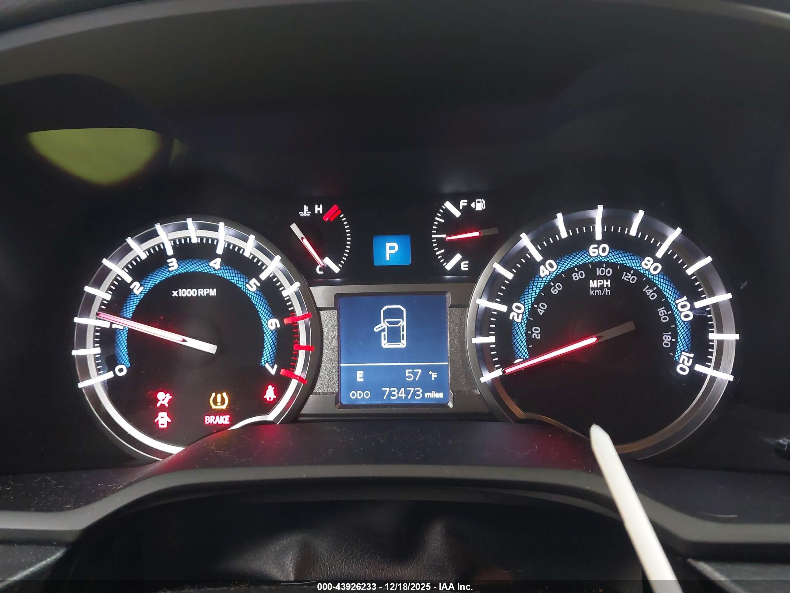 TOYOTA 4RUNNER image 7