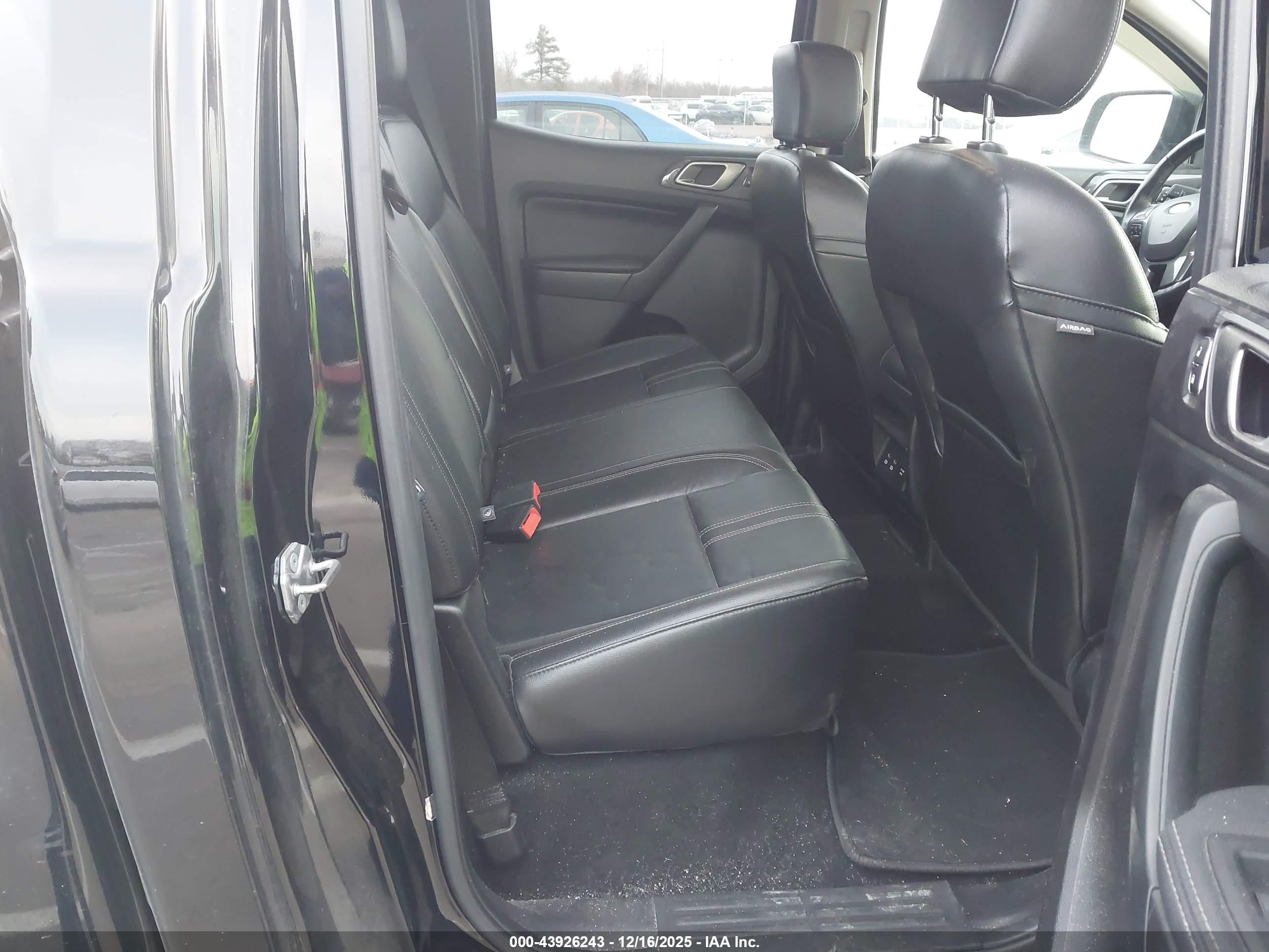 FORD RANGER image 8